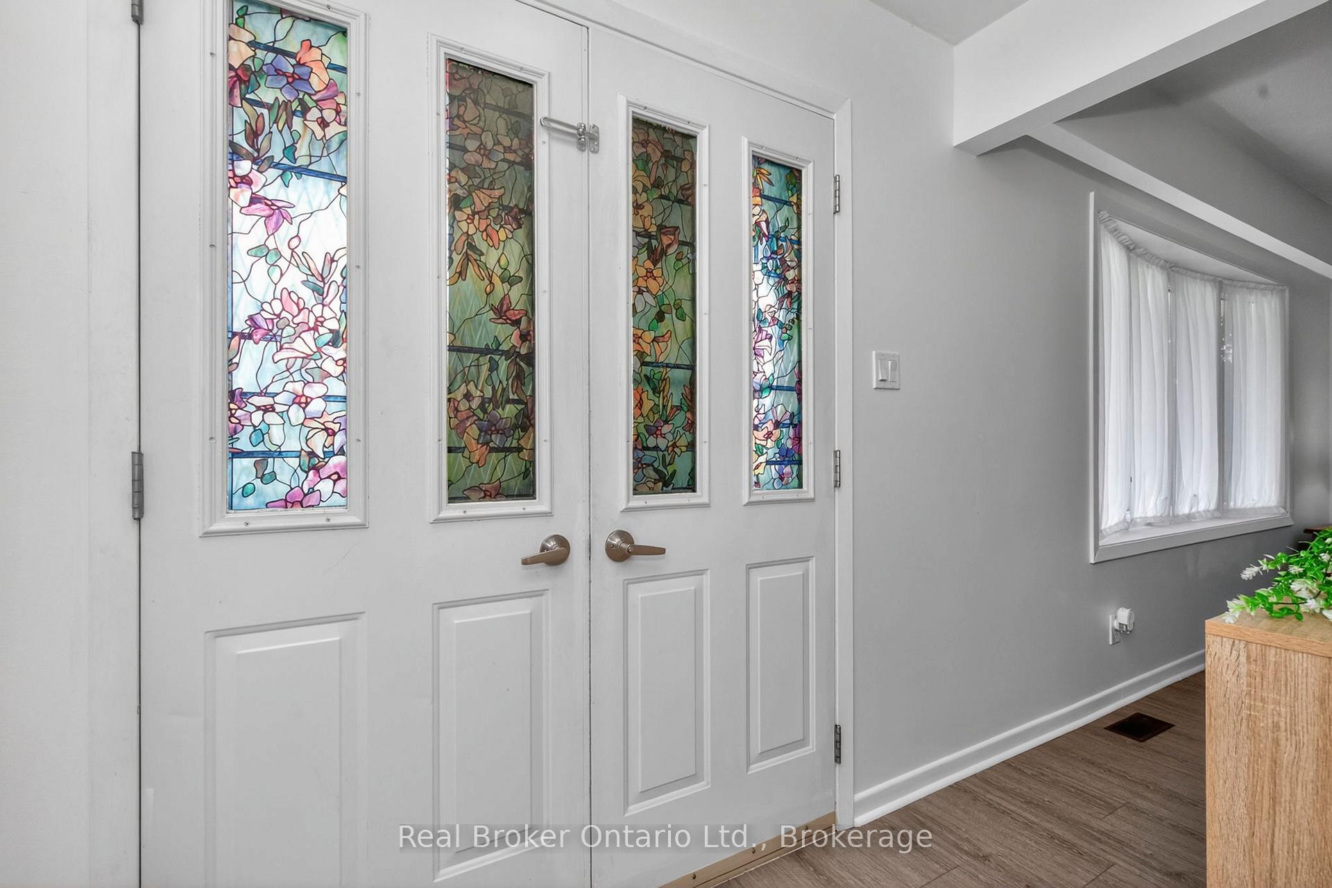 Photo 4 of 647 Manly Street, Midland — HOMEH