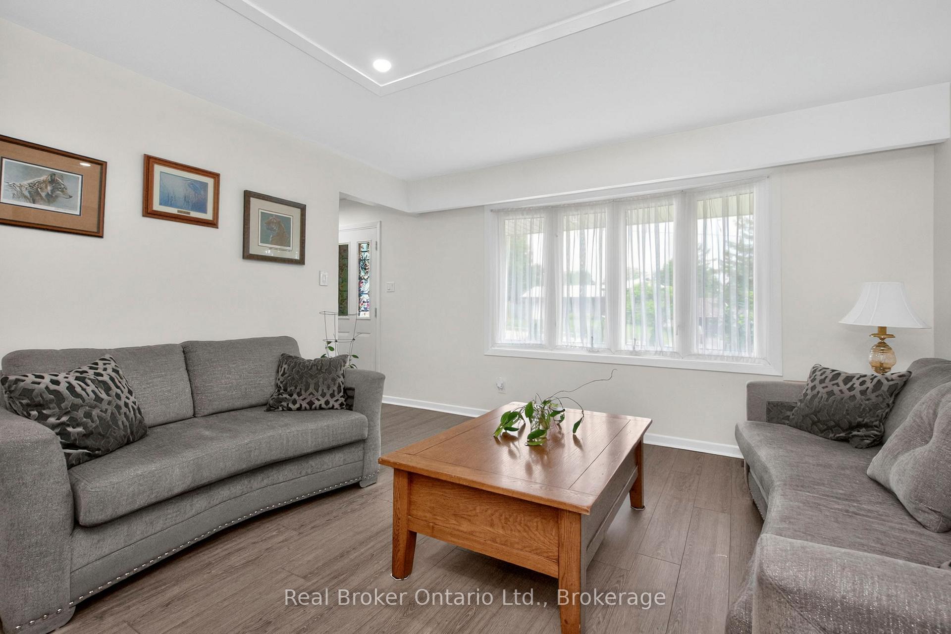 Photo 6 of 647 Manly Street, Midland — HOMEH