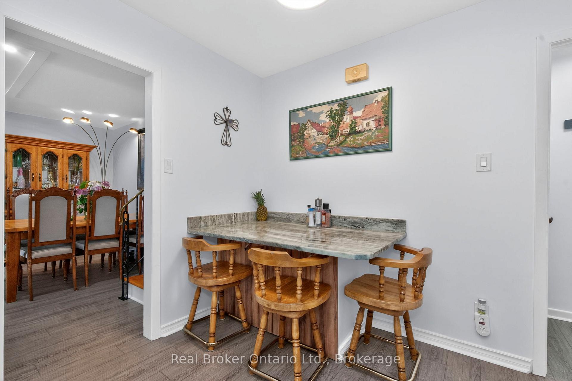 Photo 10 of 647 Manly Street, Midland — HOMEH