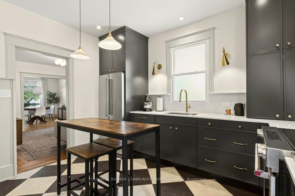 Photo 12 of 148 Dundurn Street N, Hamilton, Strathcona — HOMEH