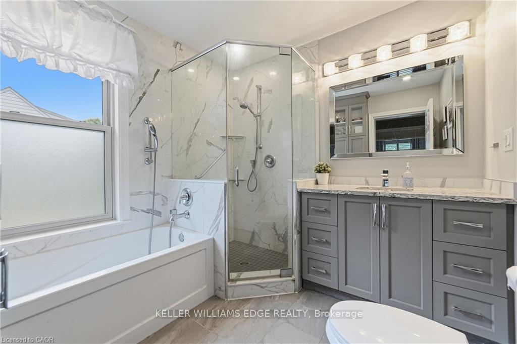 Photo 15 of 32 Clench Avenue, Brantford, Empire South — HOMEH