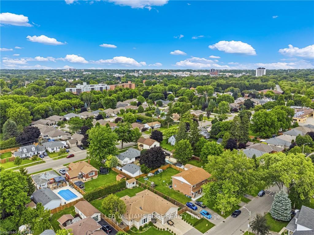 Photo 35 of 32 Clench Avenue, Brantford, Empire South — HOMEH