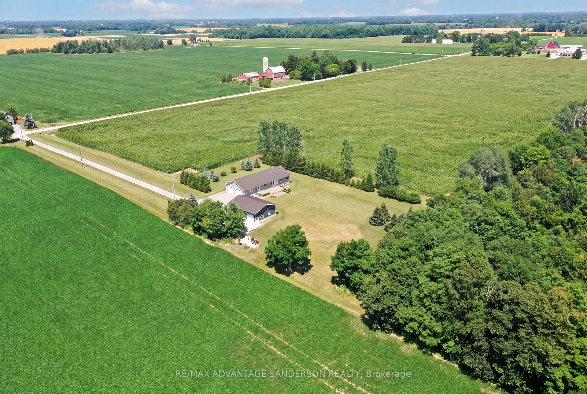 Photo 7 of 14677 Ten Mile Road, Middlesex Centre, Rural Middlesex Centre — HOMEH