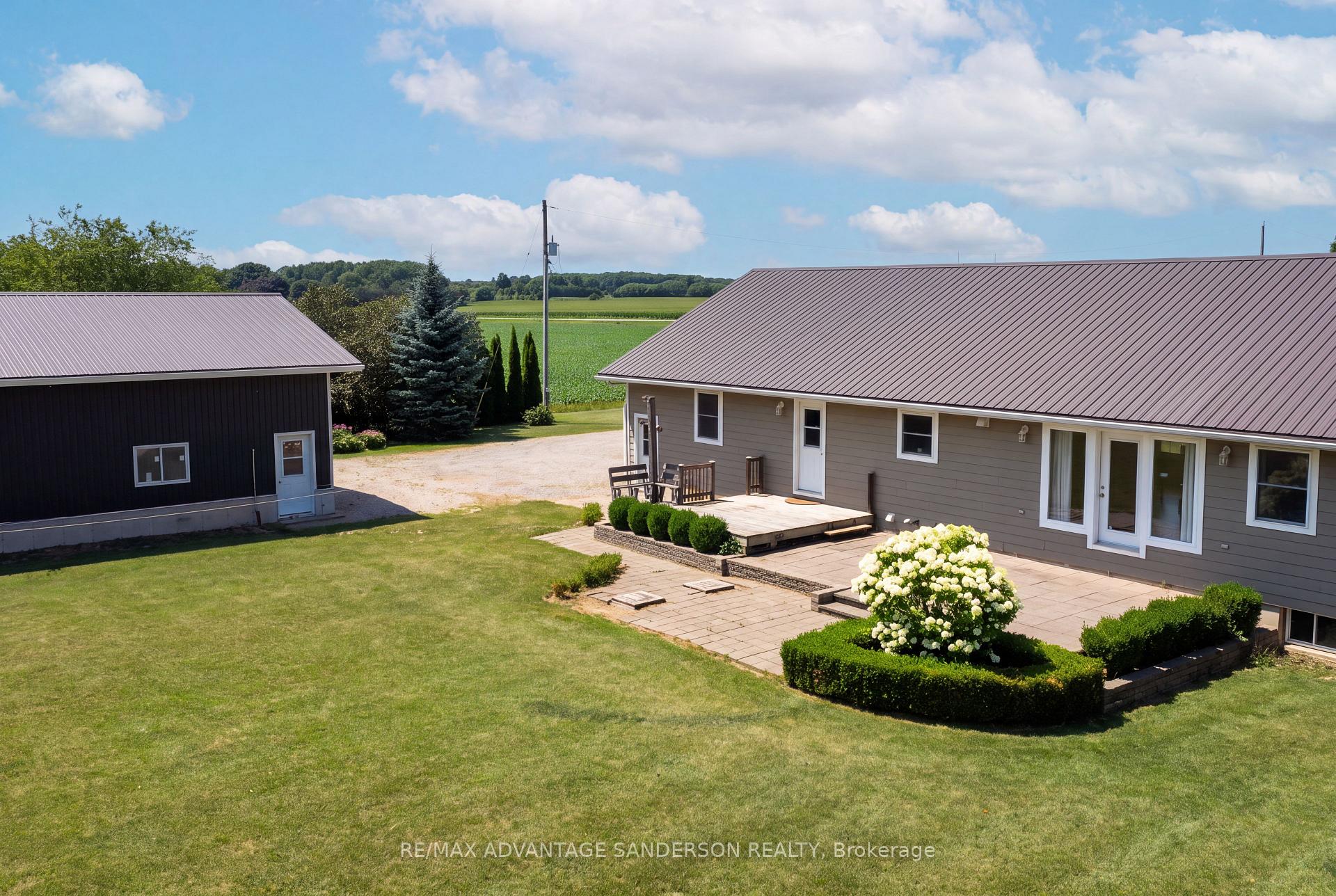 Photo 15 of 14677 Ten Mile Road, Middlesex Centre, Rural Middlesex Centre — HOMEH