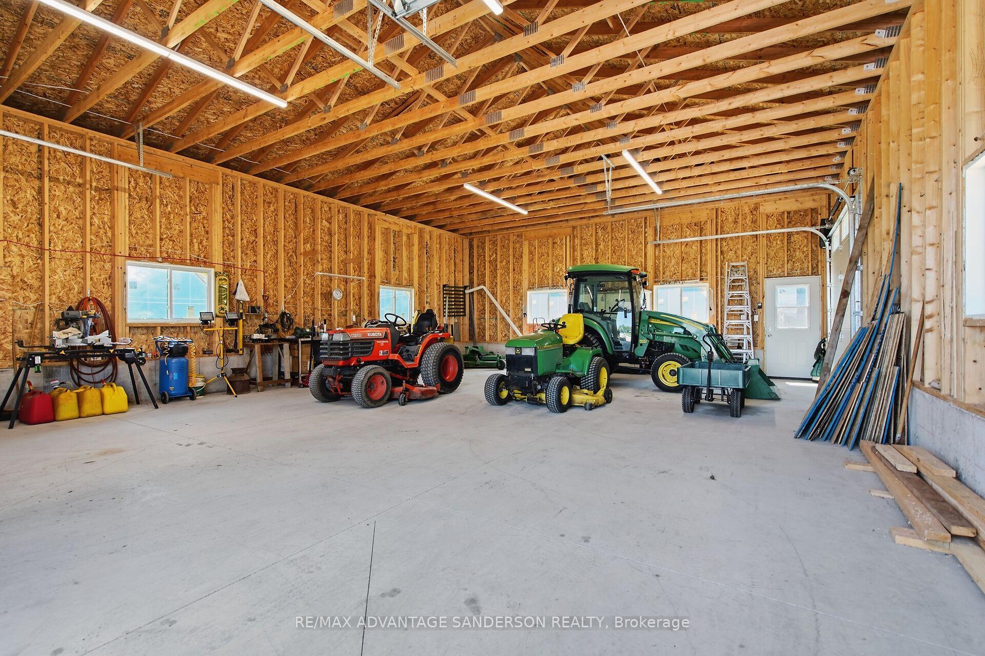 Photo 24 of 14677 Ten Mile Road, Middlesex Centre, Rural Middlesex Centre — HOMEH
