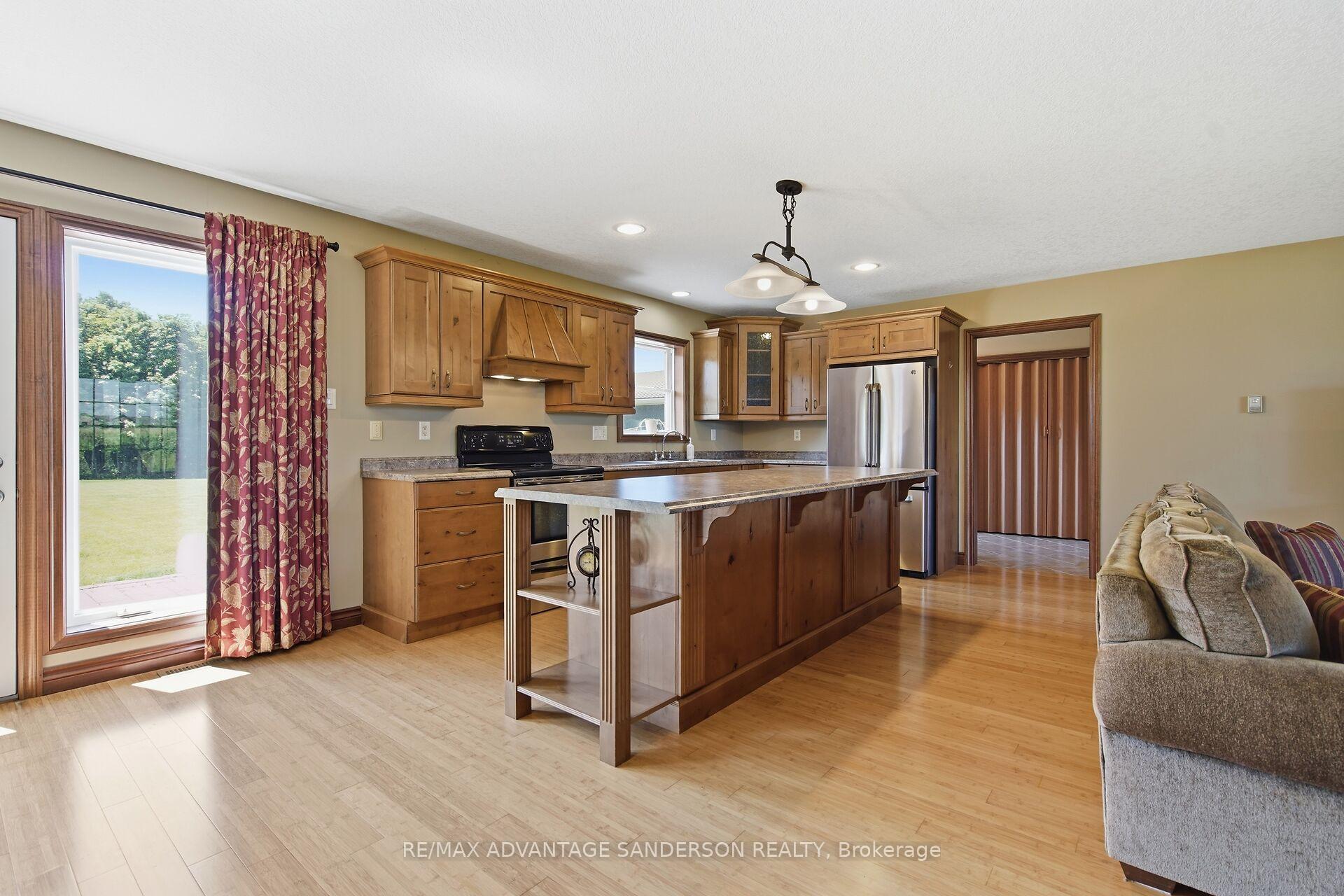 Photo 30 of 14677 Ten Mile Road, Middlesex Centre, Rural Middlesex Centre — HOMEH