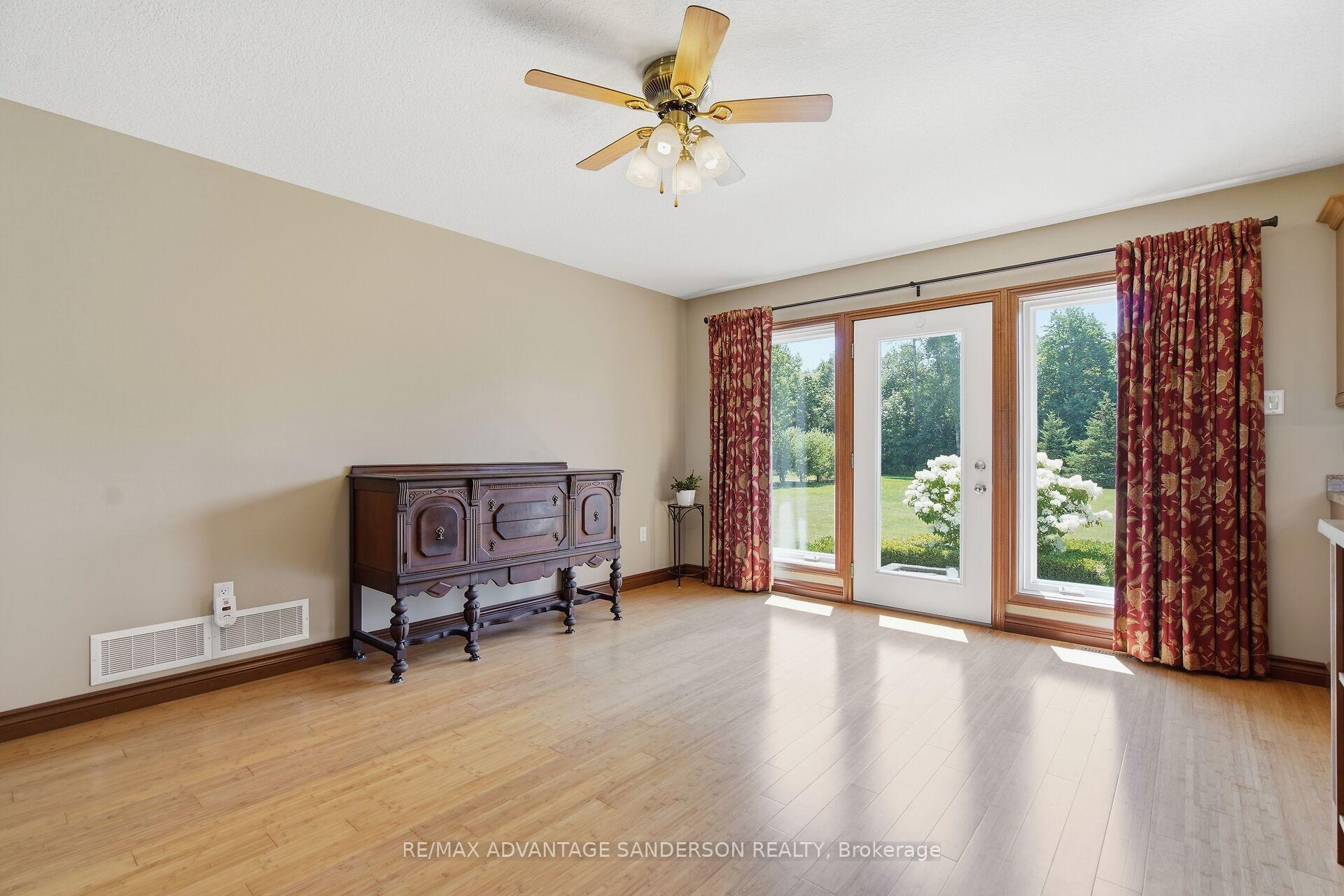Photo 35 of 14677 Ten Mile Road, Middlesex Centre, Rural Middlesex Centre — HOMEH