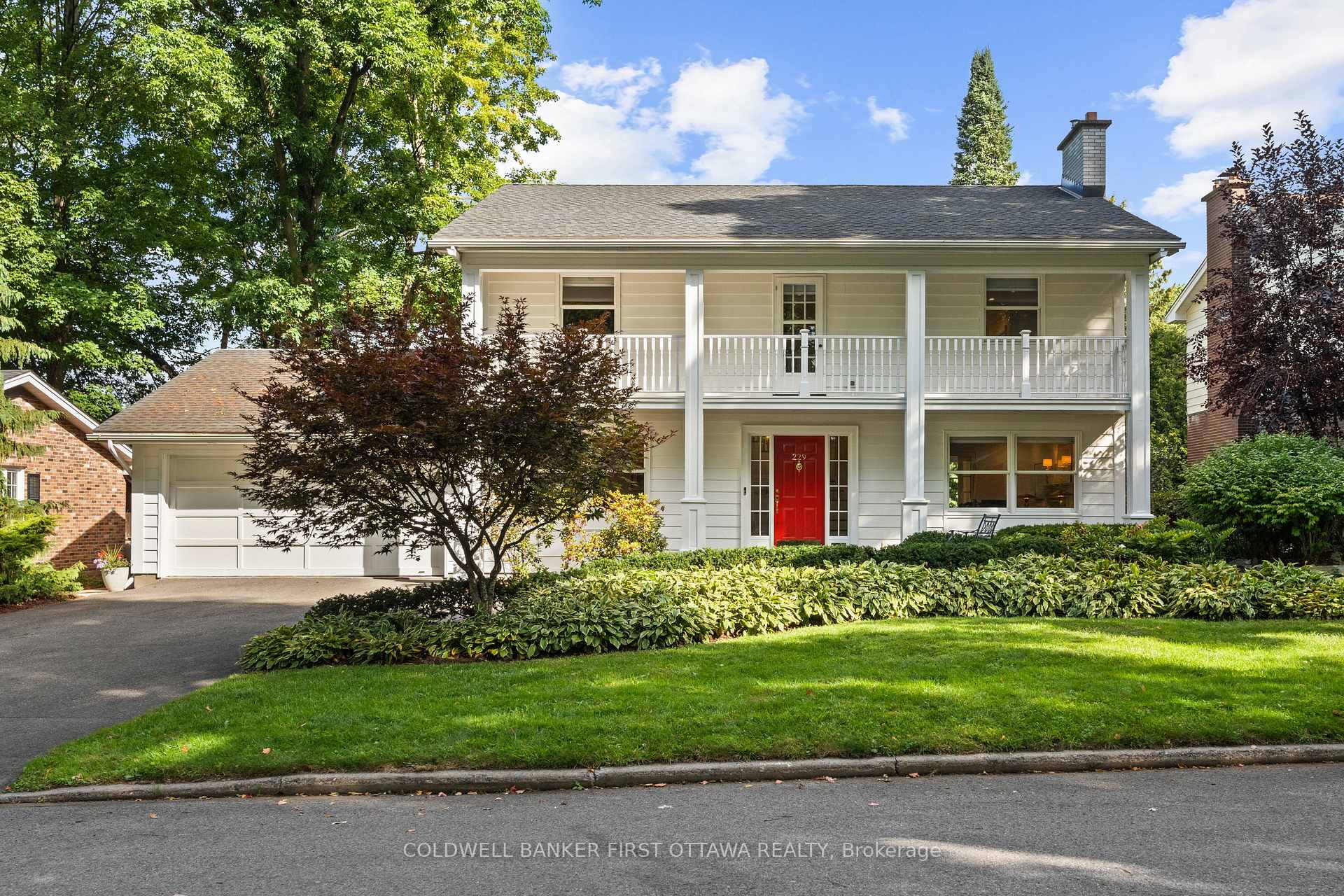 Photo 3 of 229 Crocus Avenue, Ottawa, Applewood Acres — HOMEH