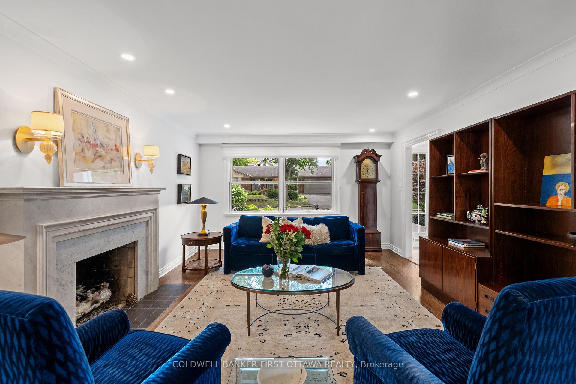 Photo 9 of 229 Crocus Avenue, Ottawa, Applewood Acres — HOMEH