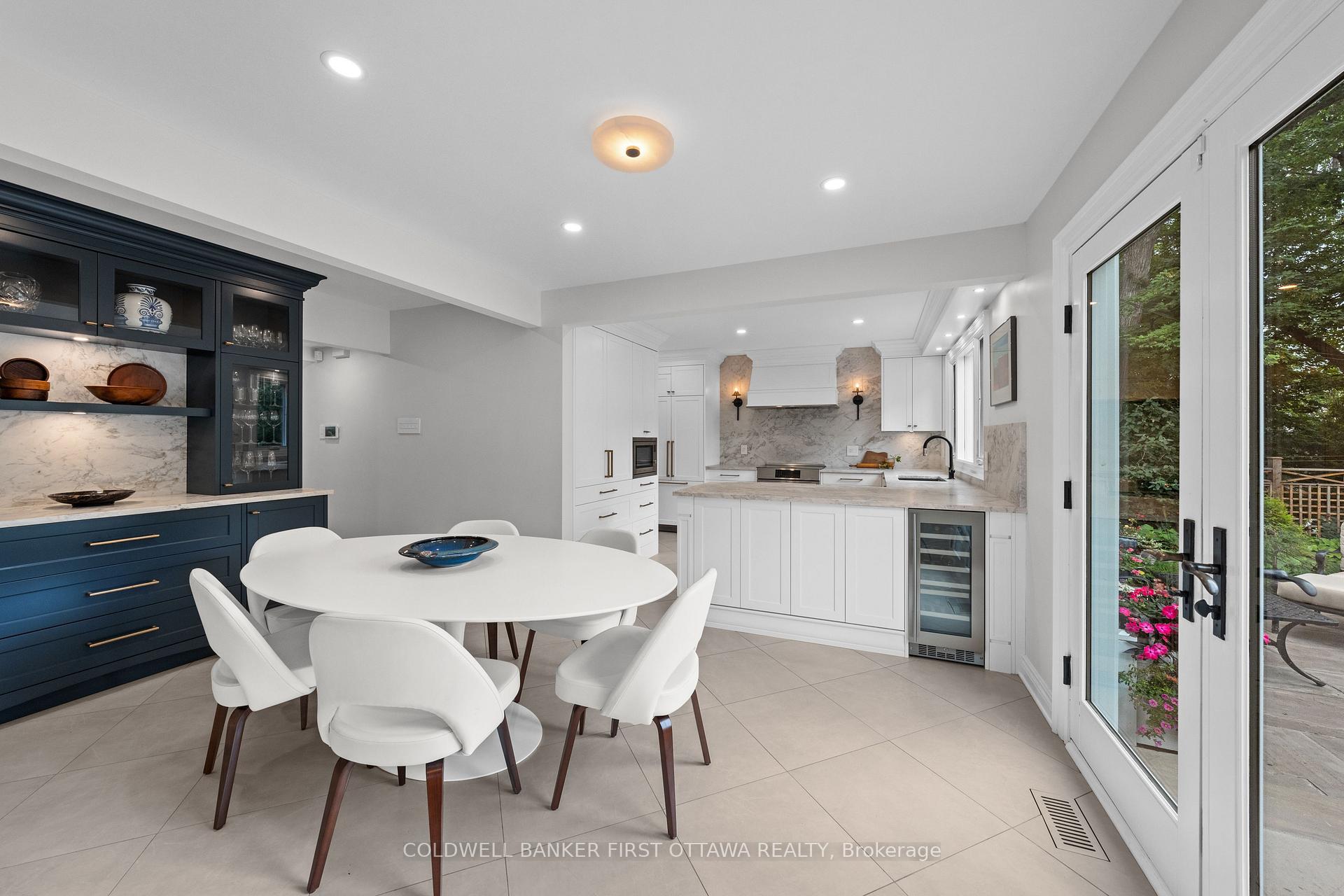 Photo 10 of 229 Crocus Avenue, Ottawa, Applewood Acres — HOMEH