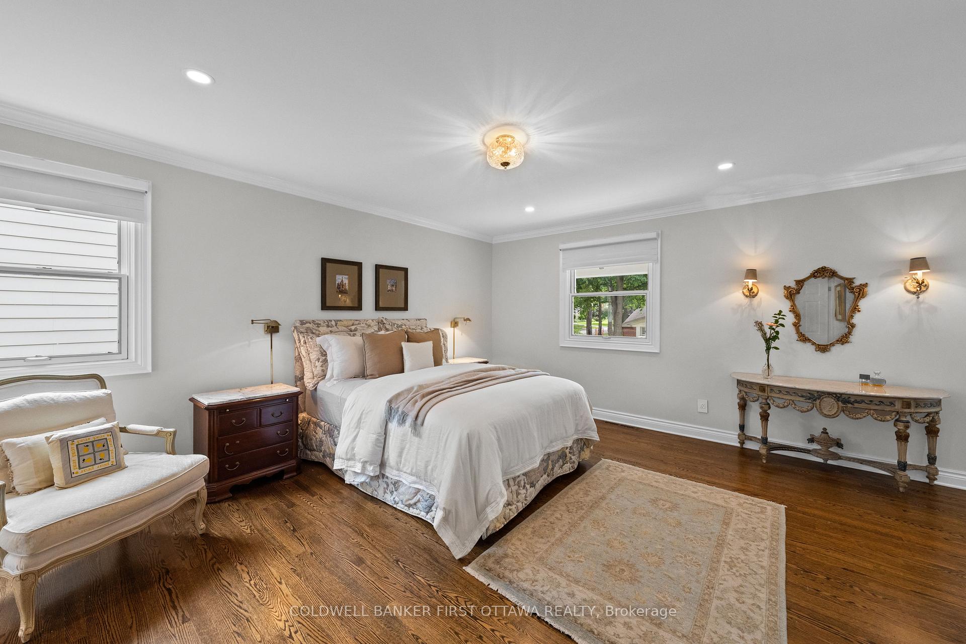Photo 21 of 229 Crocus Avenue, Ottawa, Applewood Acres — HOMEH