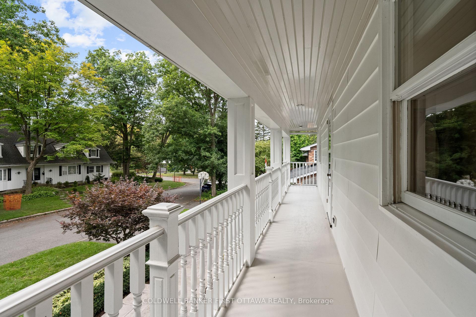 Photo 24 of 229 Crocus Avenue, Ottawa, Applewood Acres — HOMEH