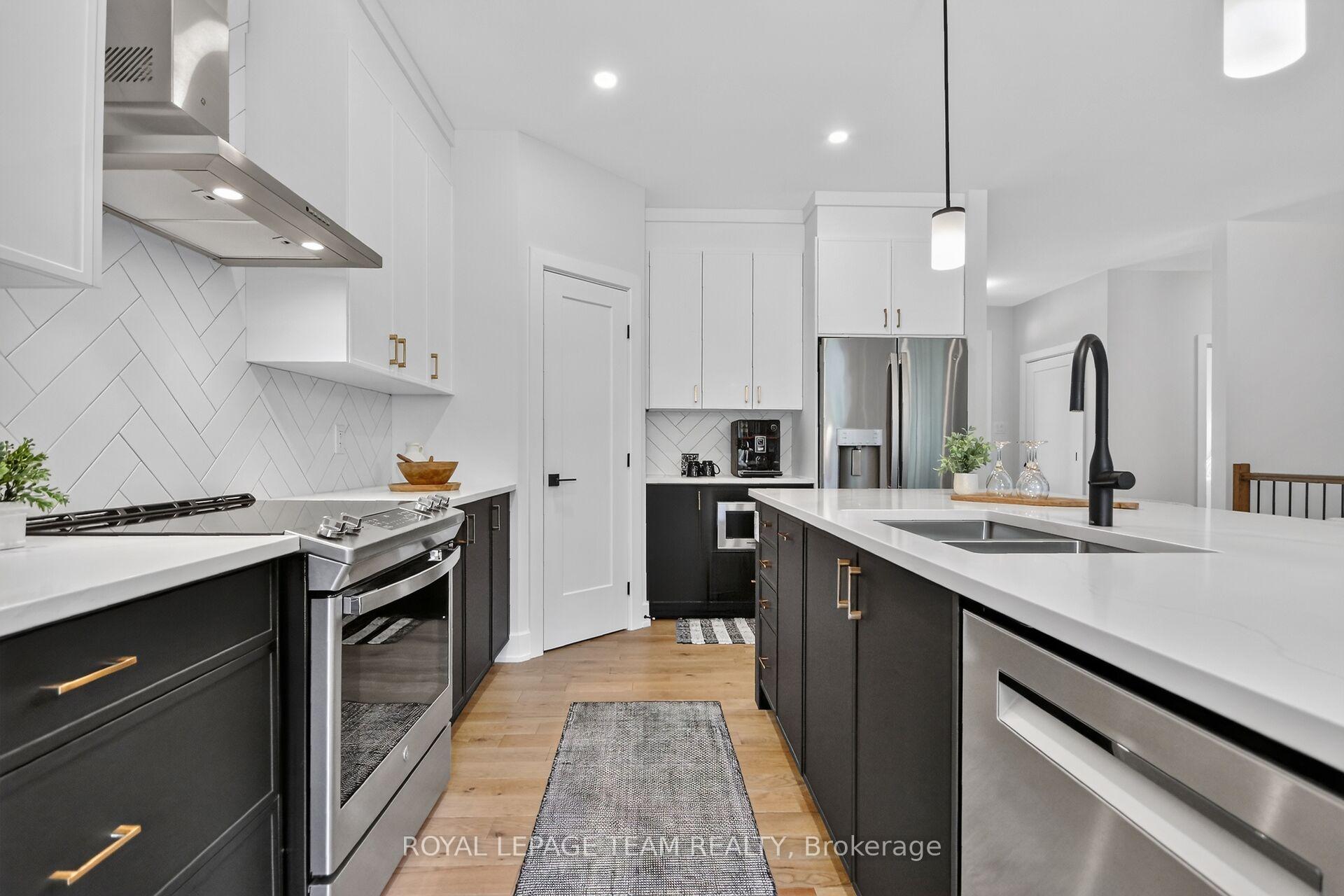 Photo 13 of 143 Raymond Luhta Crescent, McNab/Braeside, Mcnab/Braeside Twps — HOMEH
