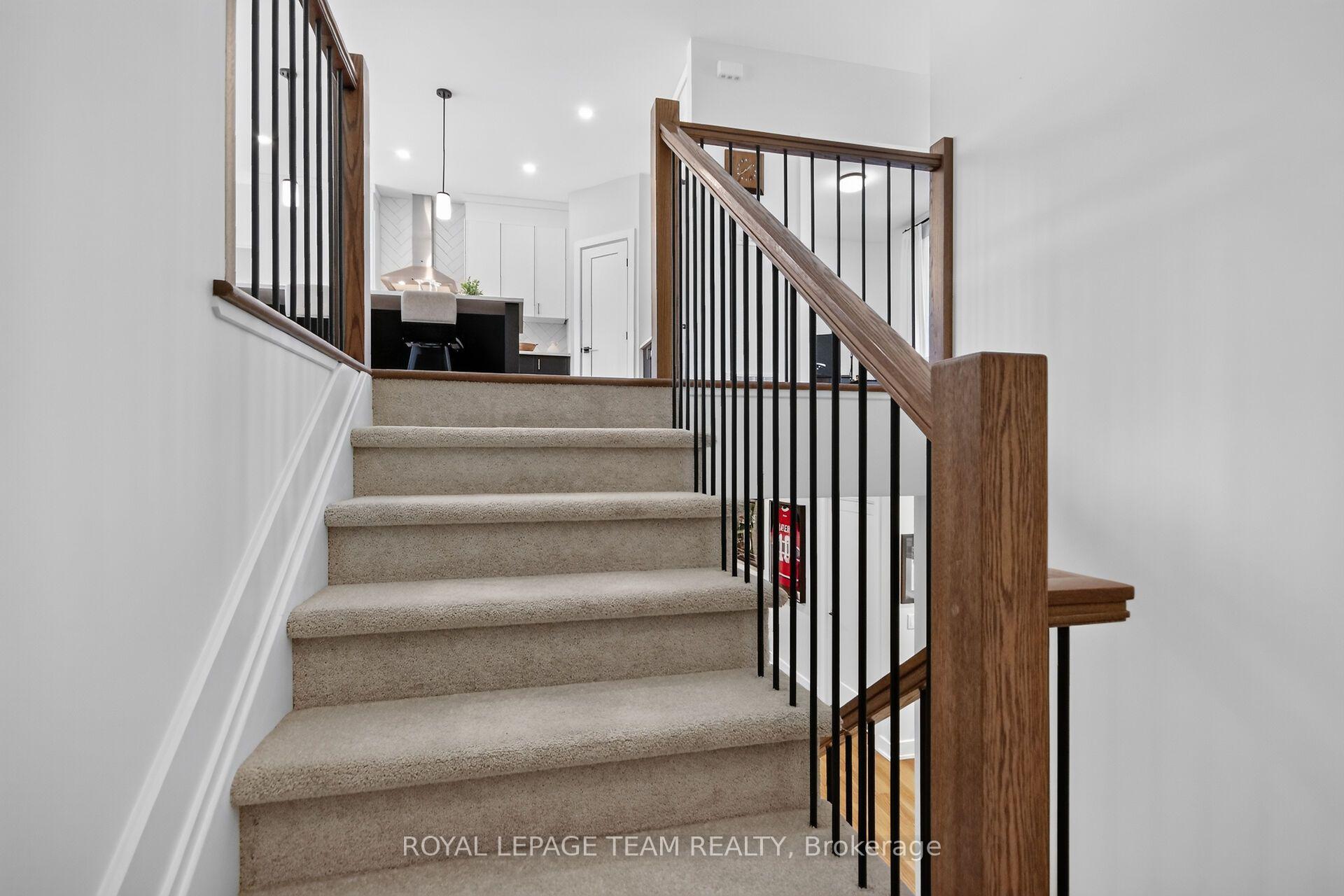 Photo 33 of 143 Raymond Luhta Crescent, McNab/Braeside, Mcnab/Braeside Twps — HOMEH