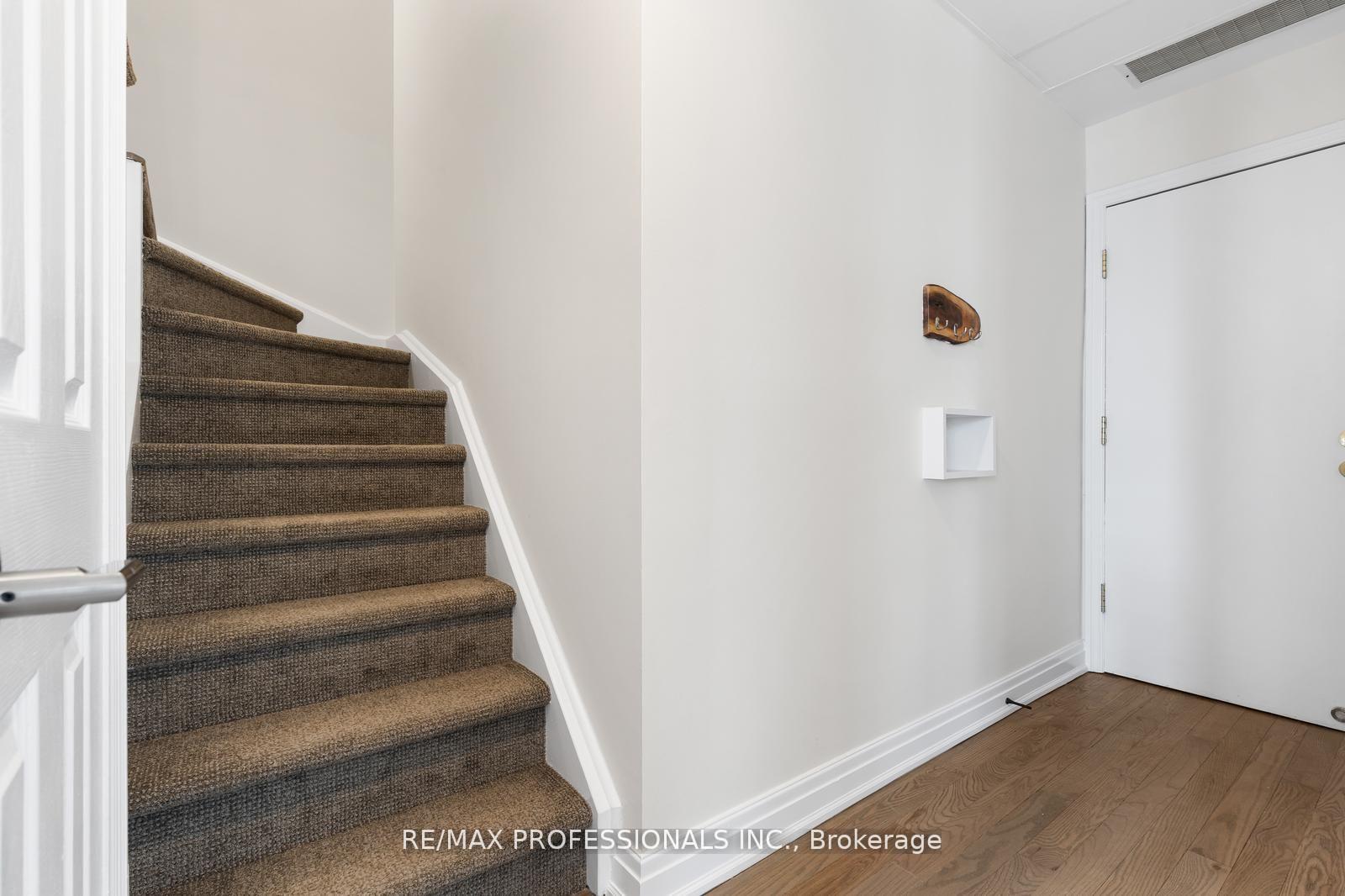 Photo 19 of Unit C, 253 Wellesley Street, Toronto, Cabbagetown-South St. James Town — HOMEH