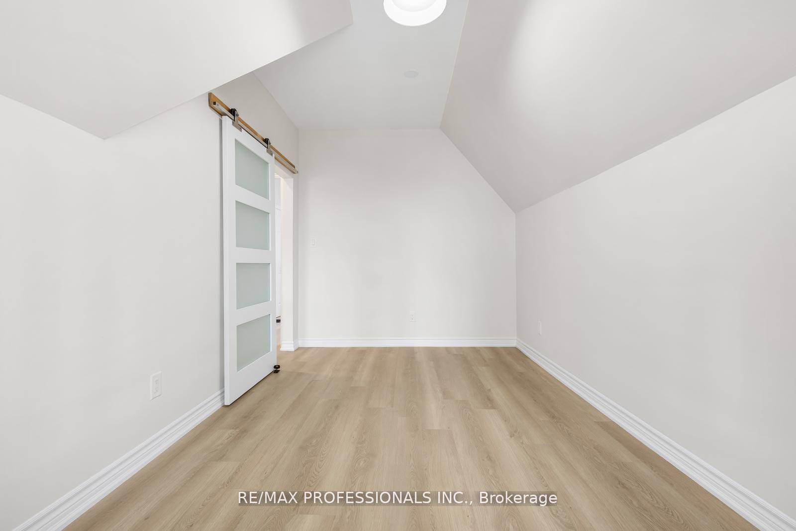 Photo 26 of Unit C, 253 Wellesley Street, Toronto, Cabbagetown-South St. James Town — HOMEH