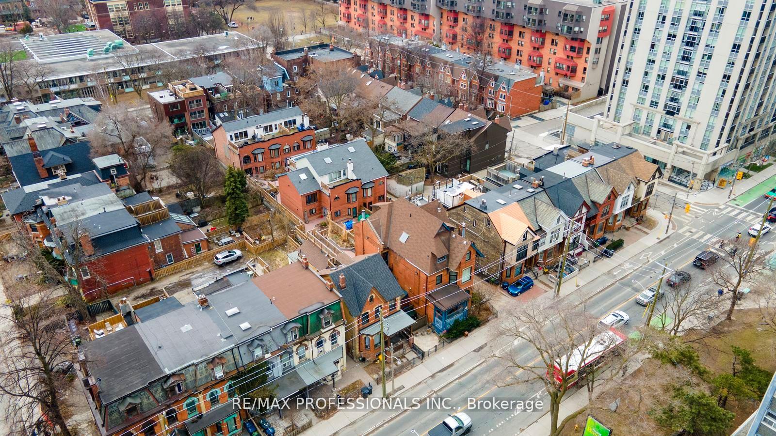 Photo 37 of Unit C, 253 Wellesley Street, Toronto, Cabbagetown-South St. James Town — HOMEH