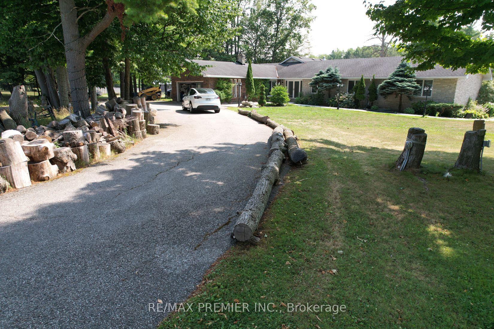Photo 9 of 253 Morning Side Road, East Gwillimbury, Rural East Gwillimbury — HOMEH