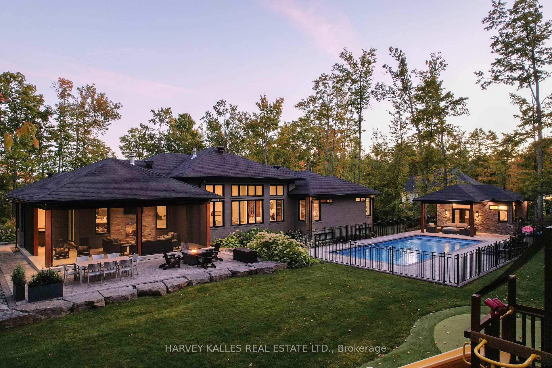 Photo 9 of 42 Windfield Drive W, Oro-Medonte, Rural Oro-Medonte — HOMEH
