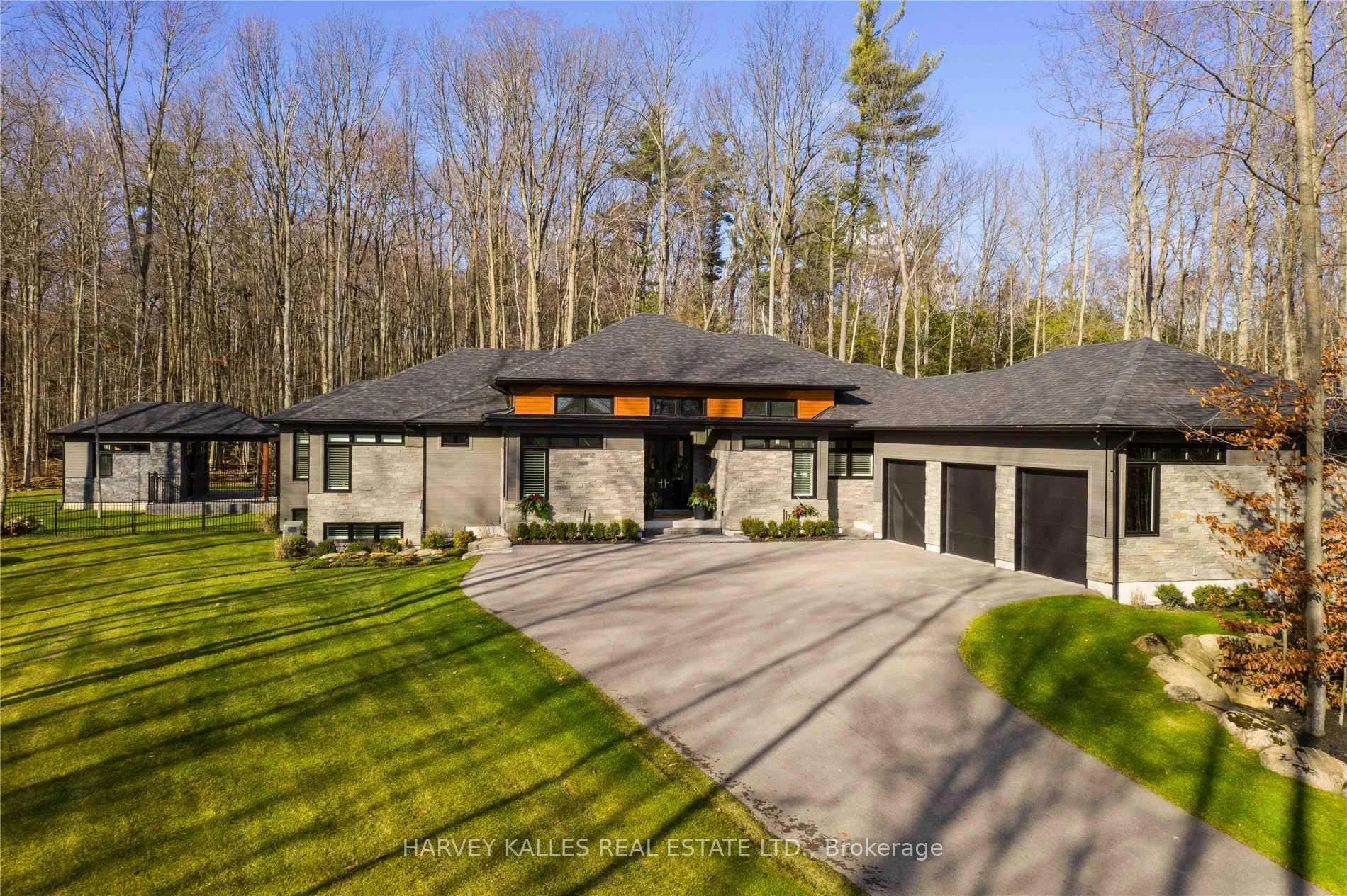 Photo 5 of 42 Windfield Drive W, Oro-Medonte, Rural Oro-Medonte — HOMEH