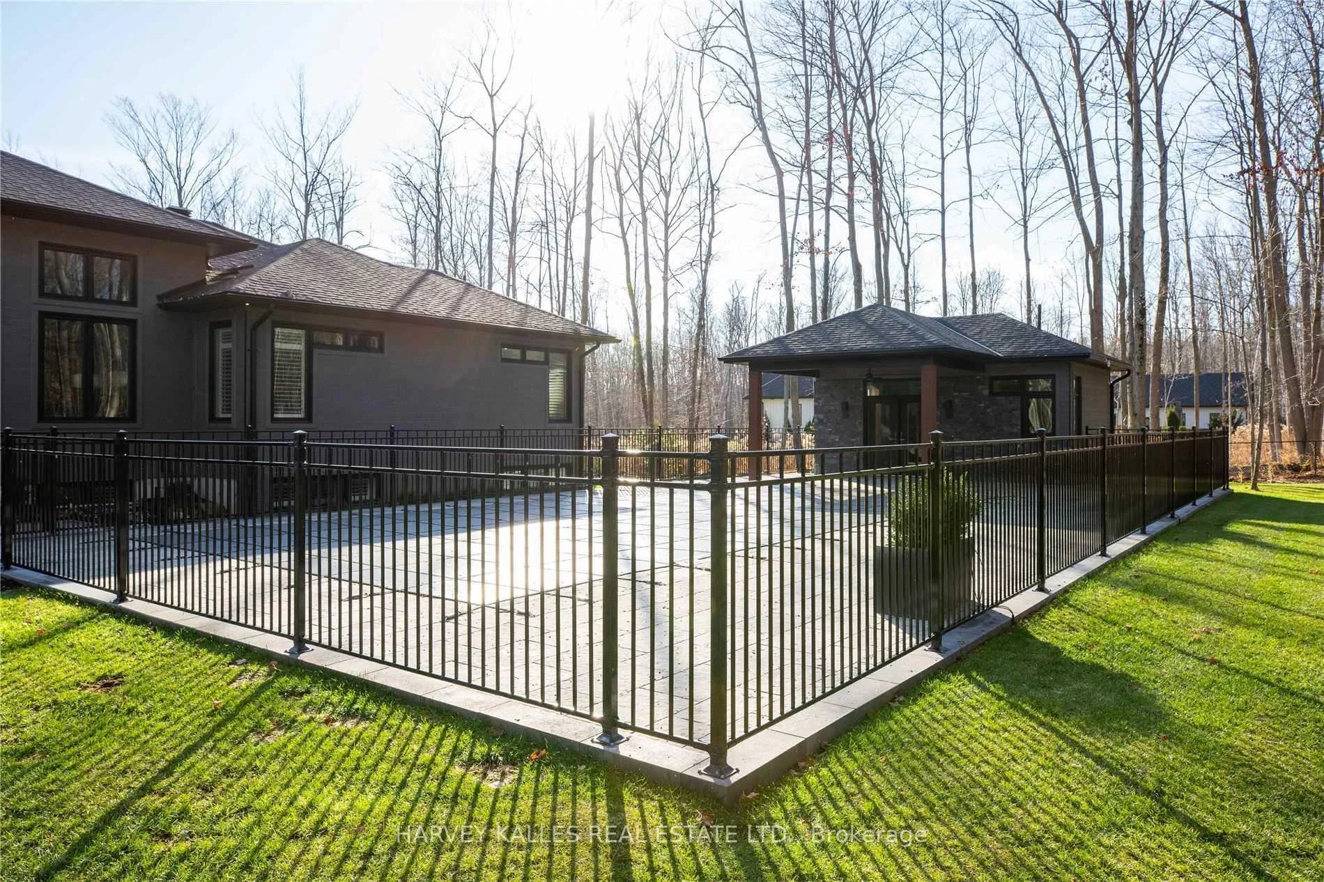 Photo 12 of 42 Windfield Drive W, Oro-Medonte, Rural Oro-Medonte — HOMEH