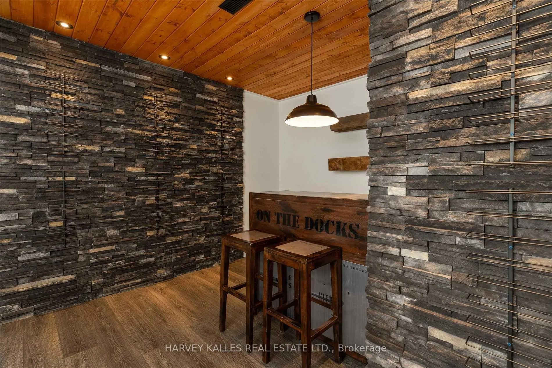 Photo 31 of 42 Windfield Drive W, Oro-Medonte, Rural Oro-Medonte — HOMEH