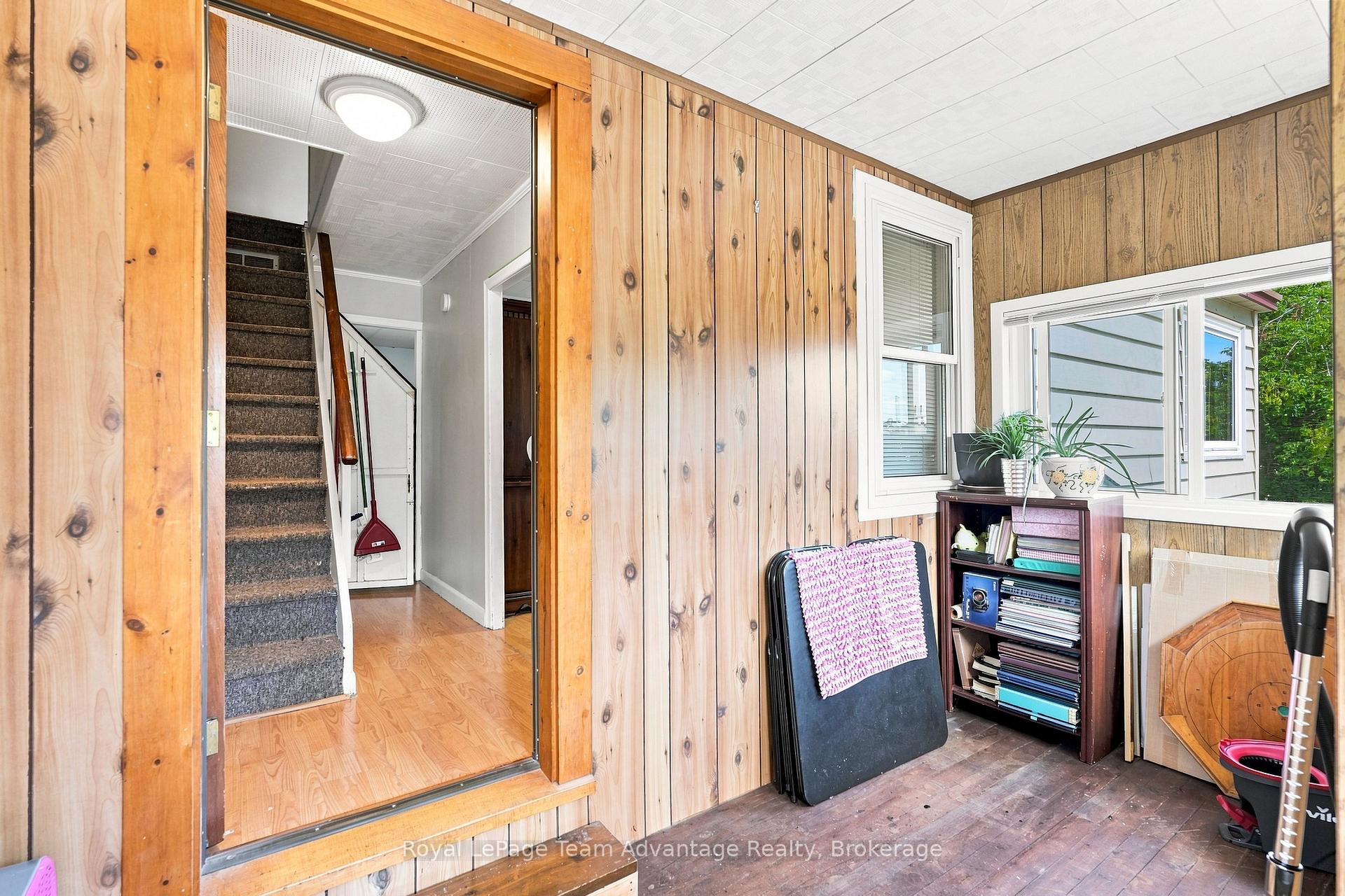 Photo 10 of 65 Isabella Street, Parry Sound — HOMEH