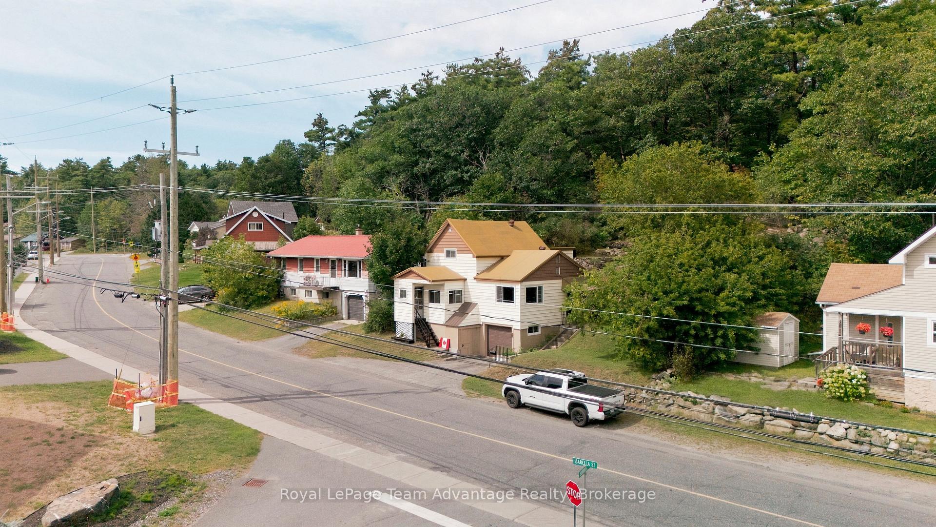 Photo 33 of 65 Isabella Street, Parry Sound — HOMEH