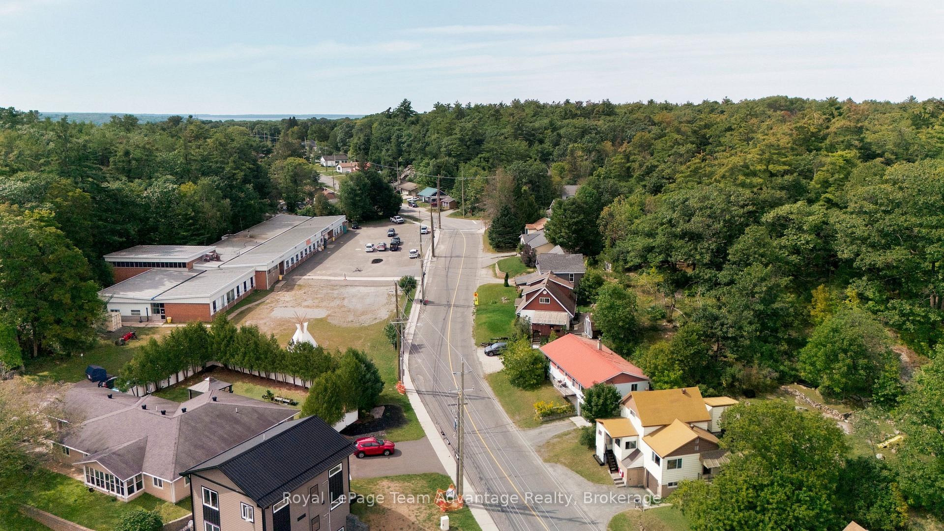 Photo 35 of 65 Isabella Street, Parry Sound — HOMEH