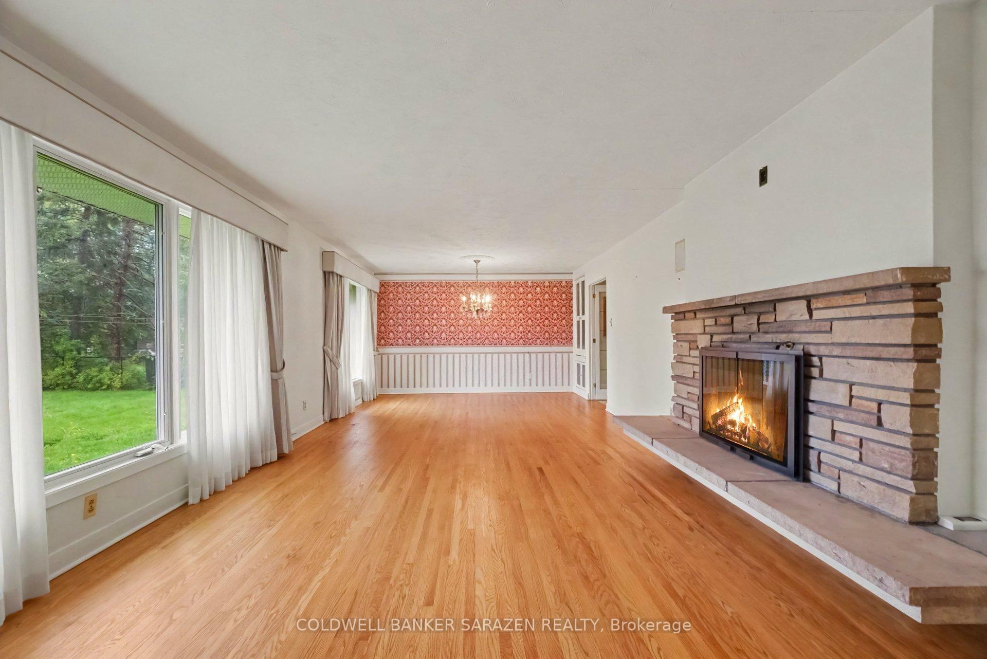 Photo 3 of 23 Elma Street, Ottawa, Blossom Park/Kemp Park/Findlay Creek — HOMEH