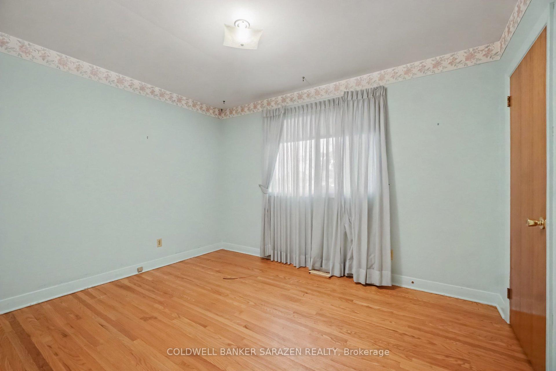 Photo 10 of 23 Elma Street, Ottawa, Blossom Park/Kemp Park/Findlay Creek — HOMEH
