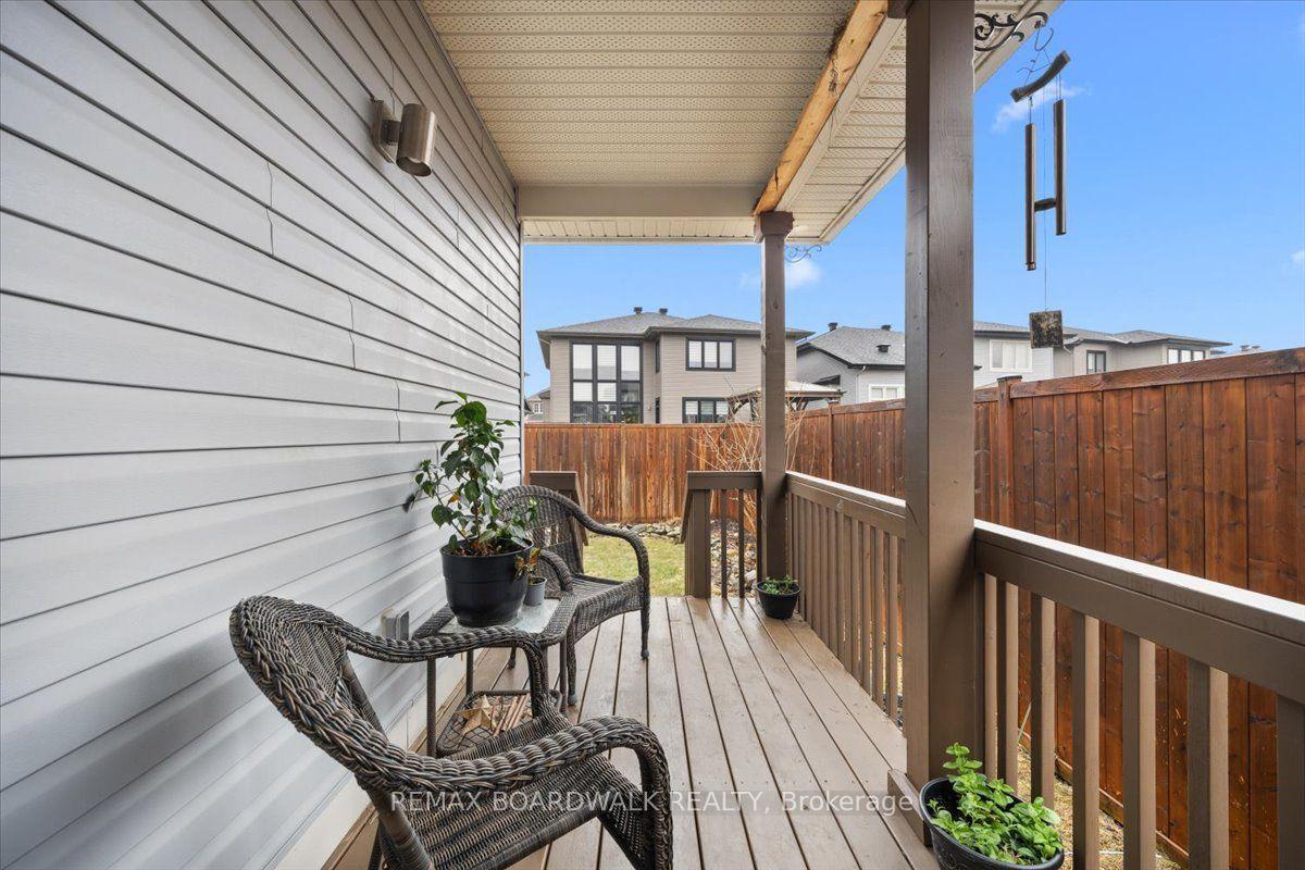 Photo 18 of 279 Sceptre Way S, Ottawa, Kanata - Emerald Meadows/Trailwest — HOMEH