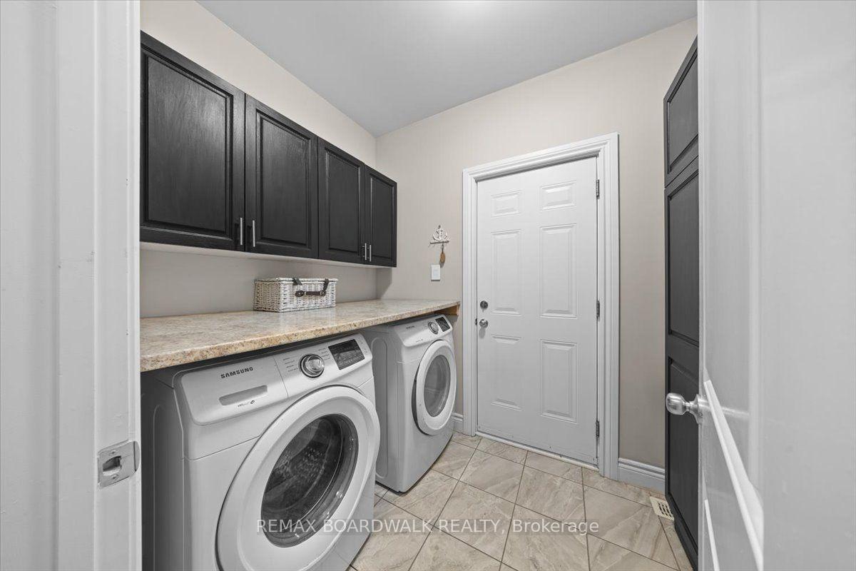 Photo 20 of 279 Sceptre Way S, Ottawa, Kanata - Emerald Meadows/Trailwest — HOMEH