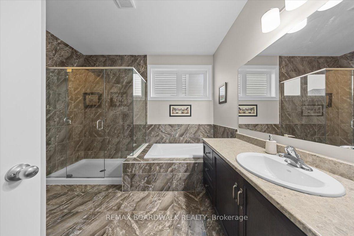 Photo 29 of 279 Sceptre Way S, Ottawa, Kanata - Emerald Meadows/Trailwest — HOMEH