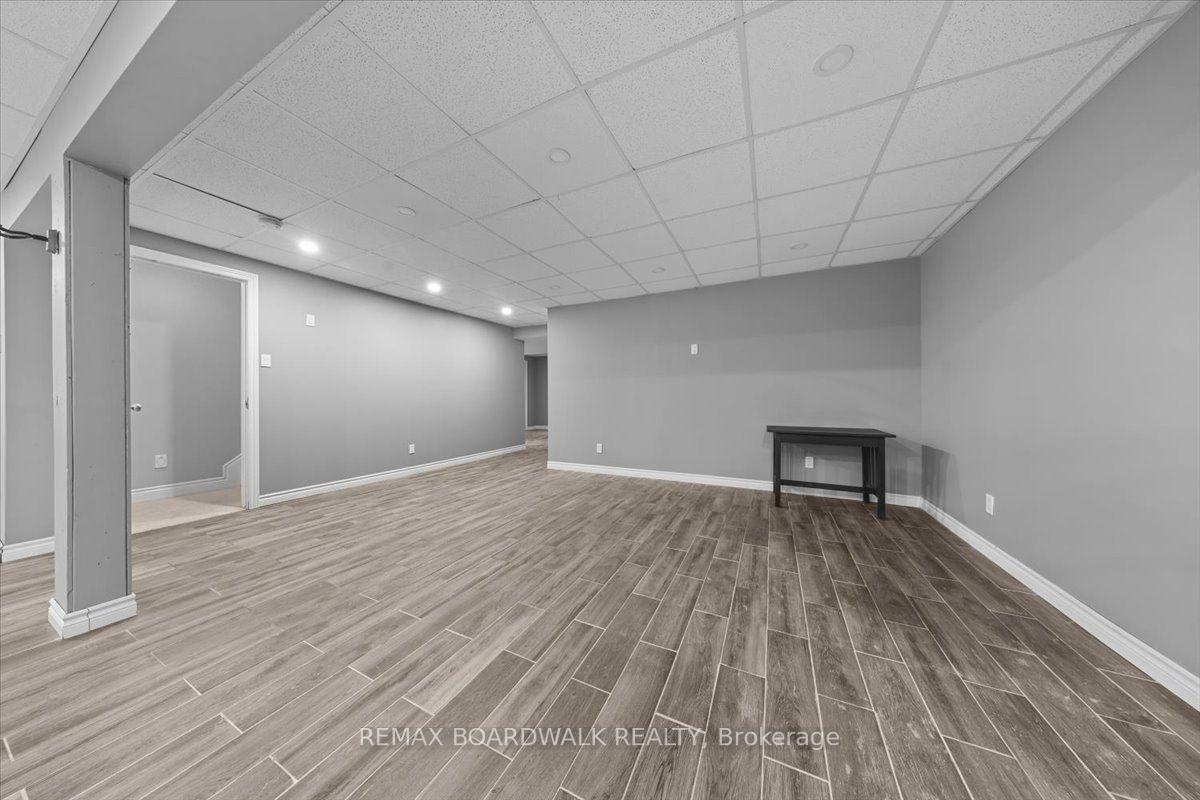 Photo 37 of 279 Sceptre Way S, Ottawa, Kanata - Emerald Meadows/Trailwest — HOMEH