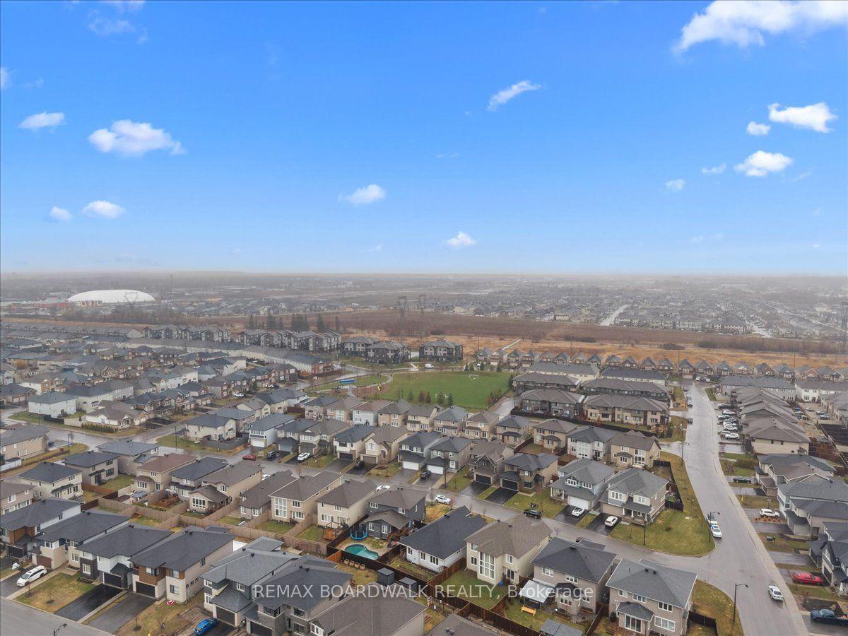Photo 44 of 279 Sceptre Way S, Ottawa, Kanata - Emerald Meadows/Trailwest — HOMEH