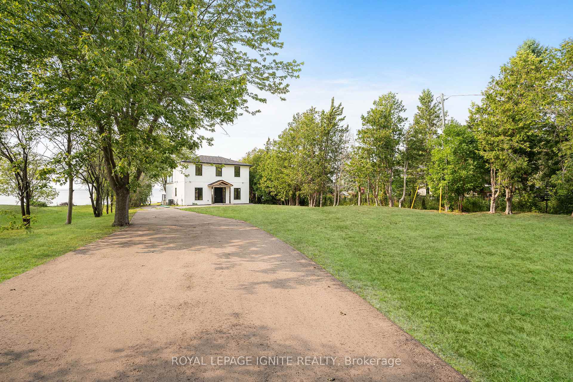 Photo 2 of 46 Williams Point Road, Scugog, Rural Scugog — HOMEH