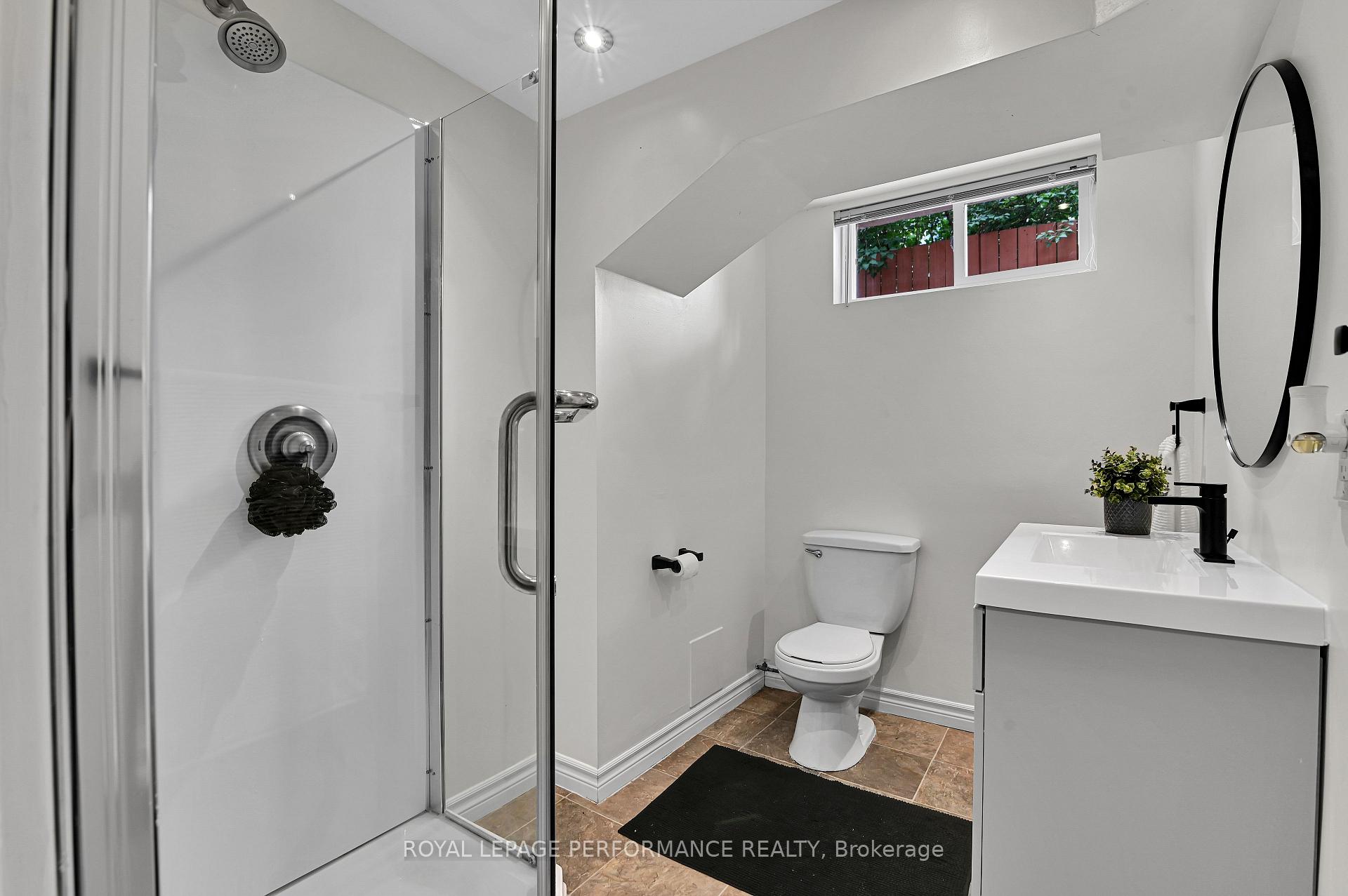 Photo 25 of 2376 Urbandale Drive, Ottawa, Elmvale Acres/Urbandale — HOMEH