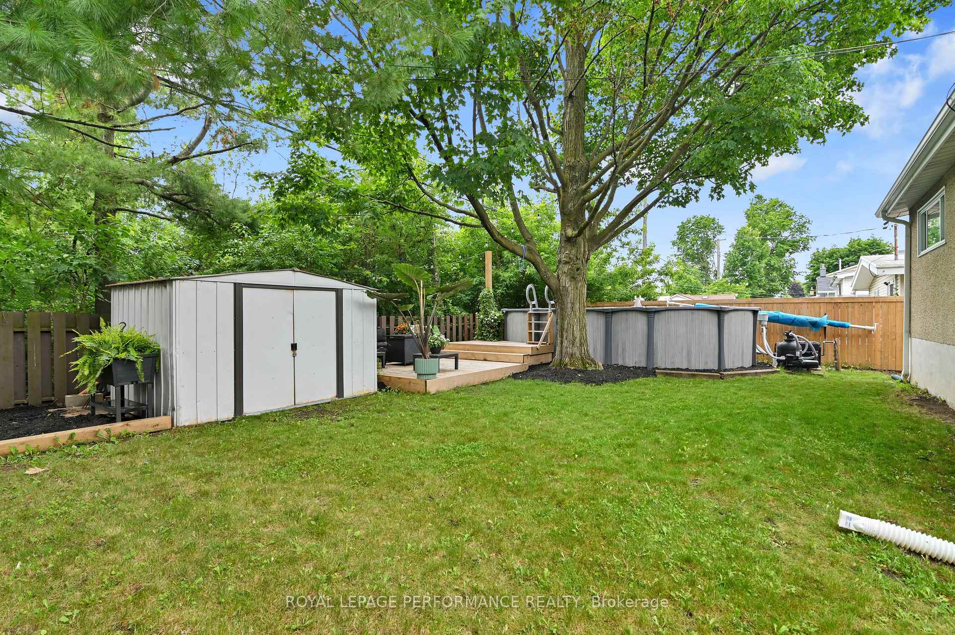 Photo 31 of 2376 Urbandale Drive, Ottawa, Elmvale Acres/Urbandale — HOMEH