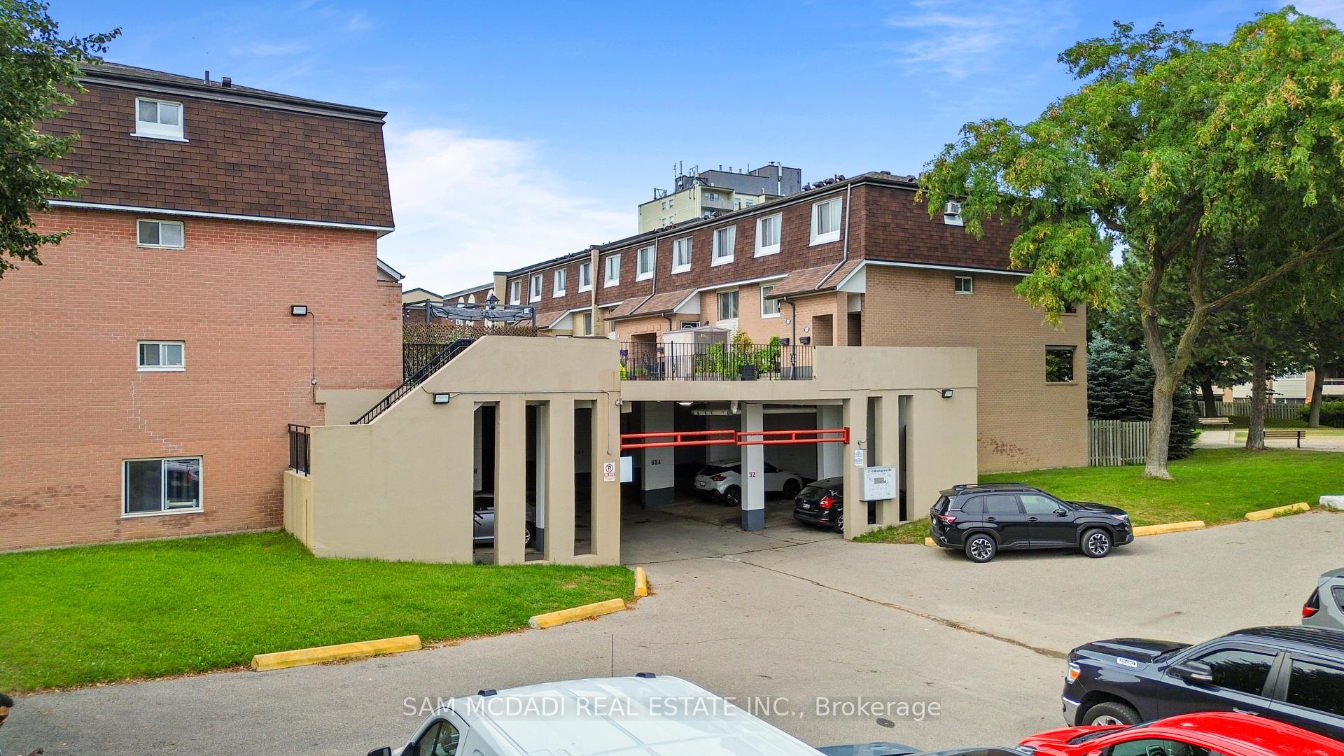 Front of Unit 164, 2170 Bromsgrove Road