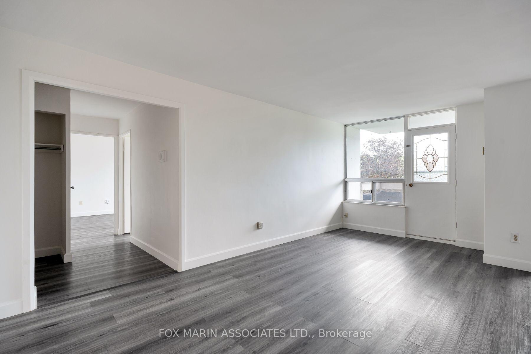 Photo 8 of Unit 312, 20 Edgecliff Golfway, Toronto, Flemingdon Park — HOMEH