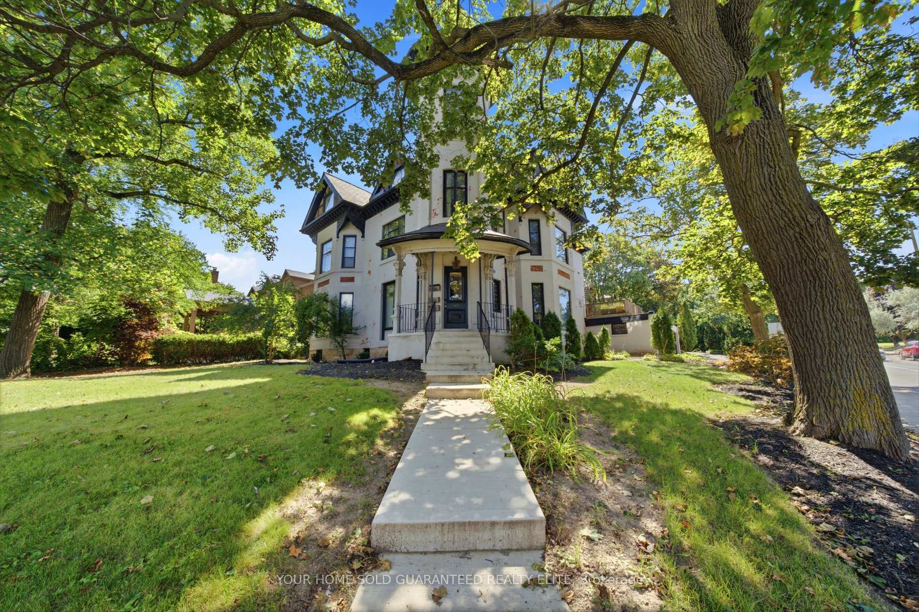 Photo 1 of 347 Queen Street S, Hamilton, Durand — HOMEH
