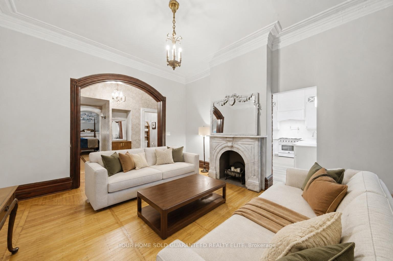 Photo 10 of 347 Queen Street S, Hamilton, Durand — HOMEH