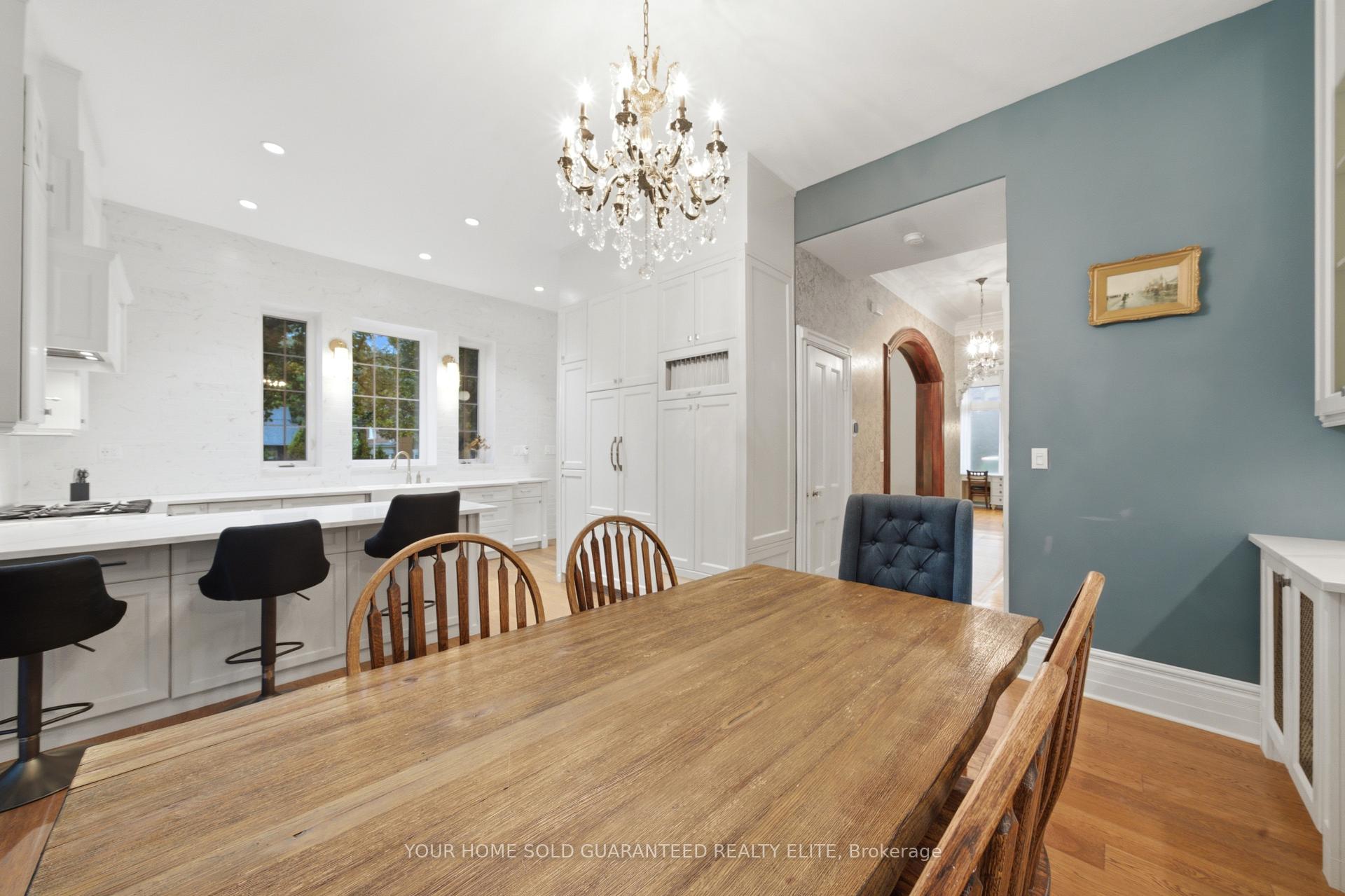 Photo 11 of 347 Queen Street S, Hamilton, Durand — HOMEH