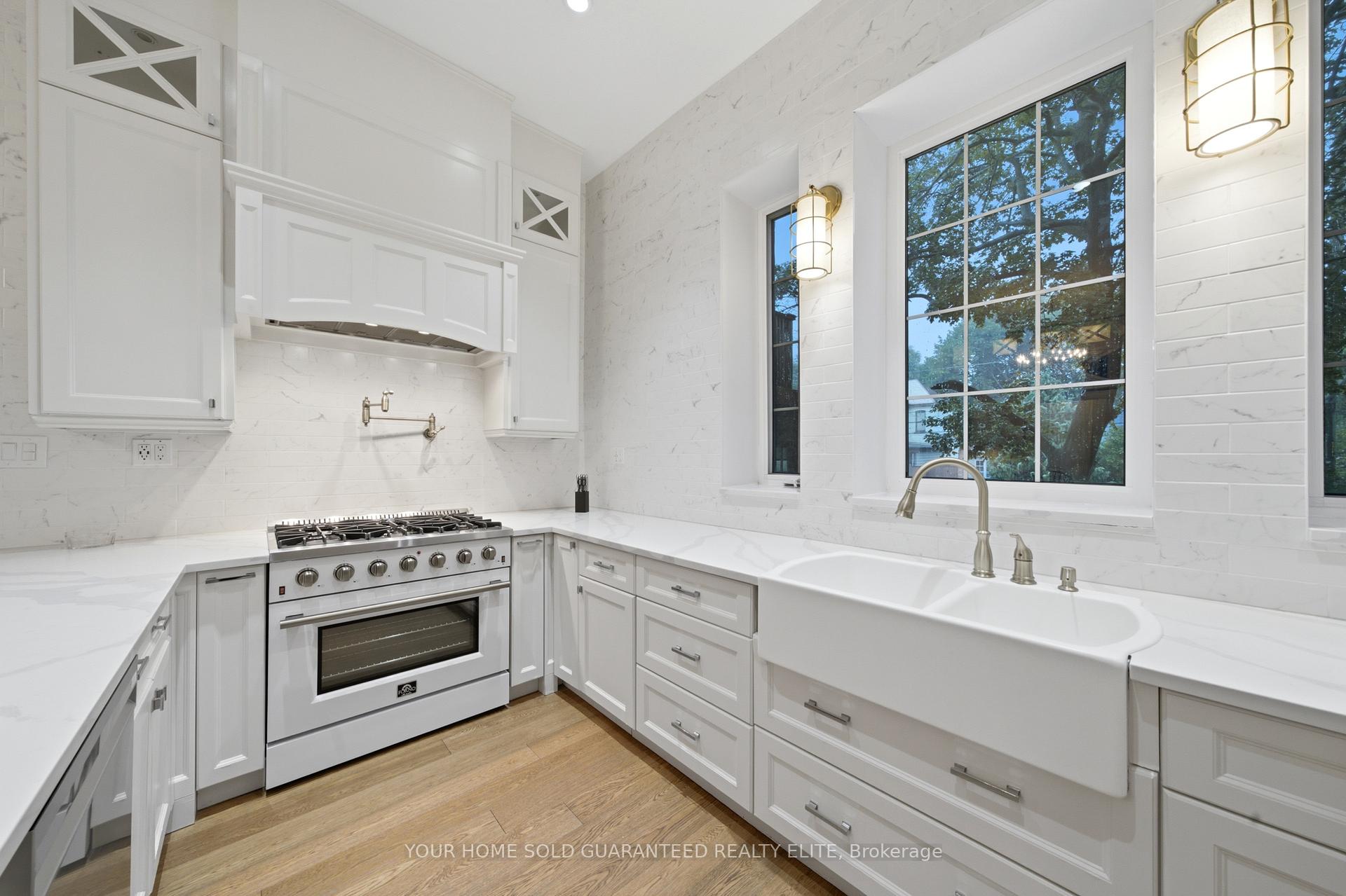 Photo 14 of 347 Queen Street S, Hamilton, Durand — HOMEH