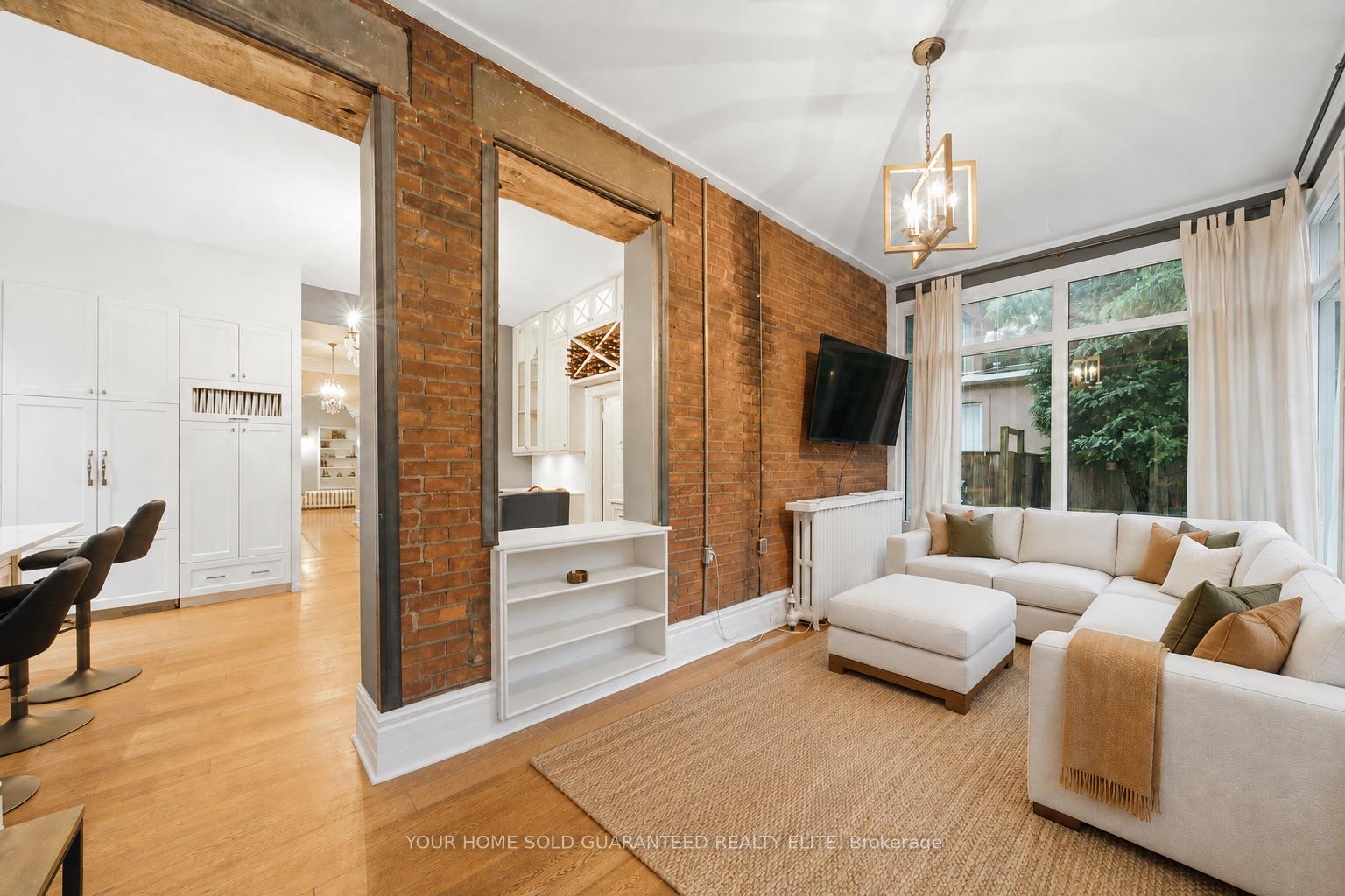 Photo 20 of 347 Queen Street S, Hamilton, Durand — HOMEH