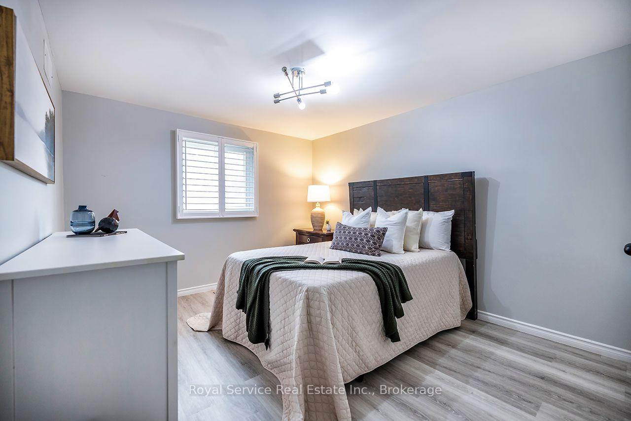 Photo 27 of 61 Adams Drive, Ajax, Central — HOMEH