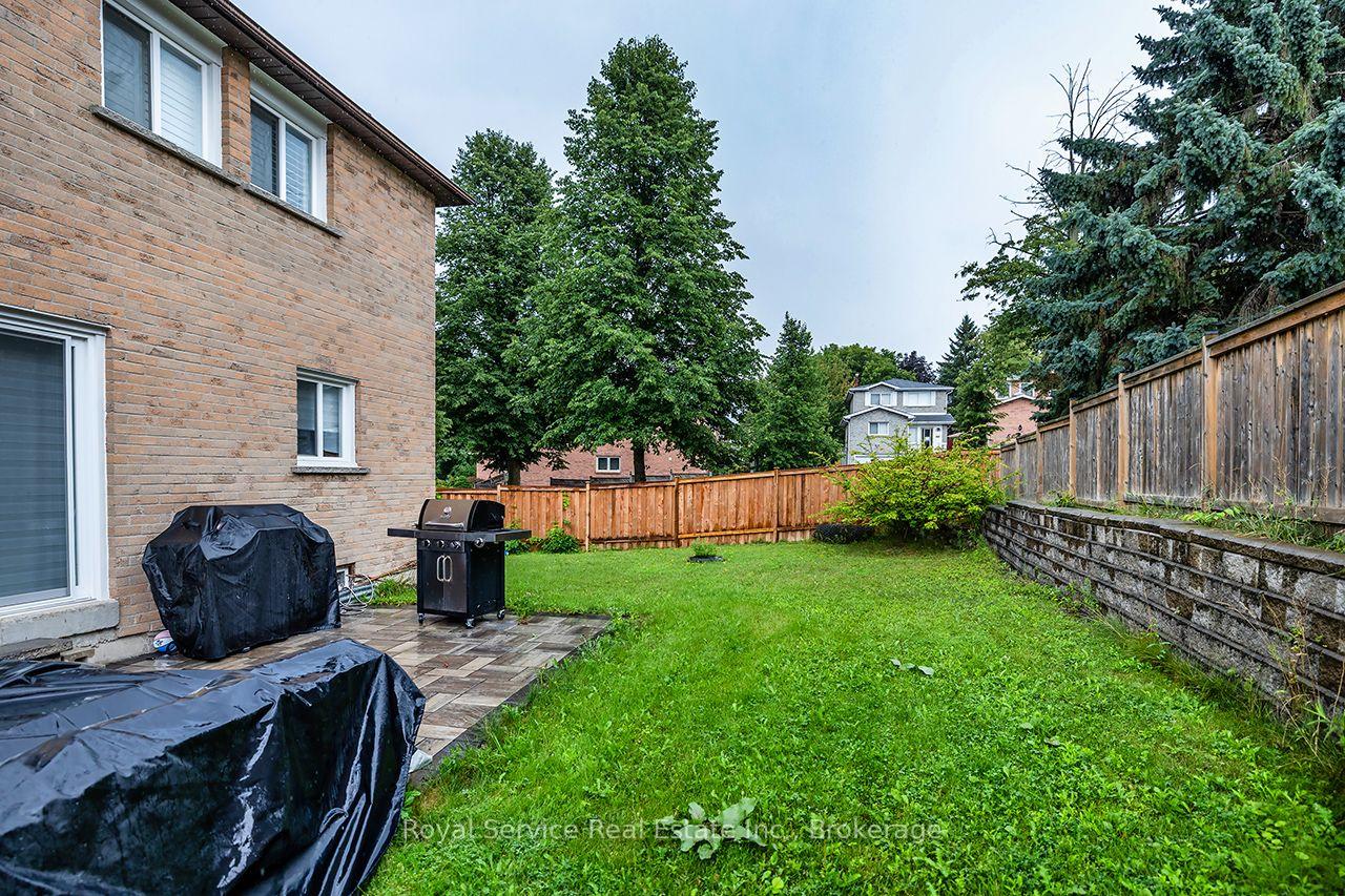 Photo 39 of 61 Adams Drive, Ajax, Central — HOMEH