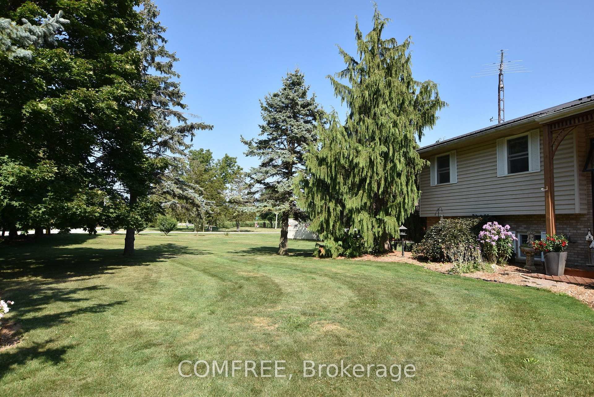 Photo 4 of 9104 Mc Dowell Line, Chatham-Kent, Harwich — HOMEH