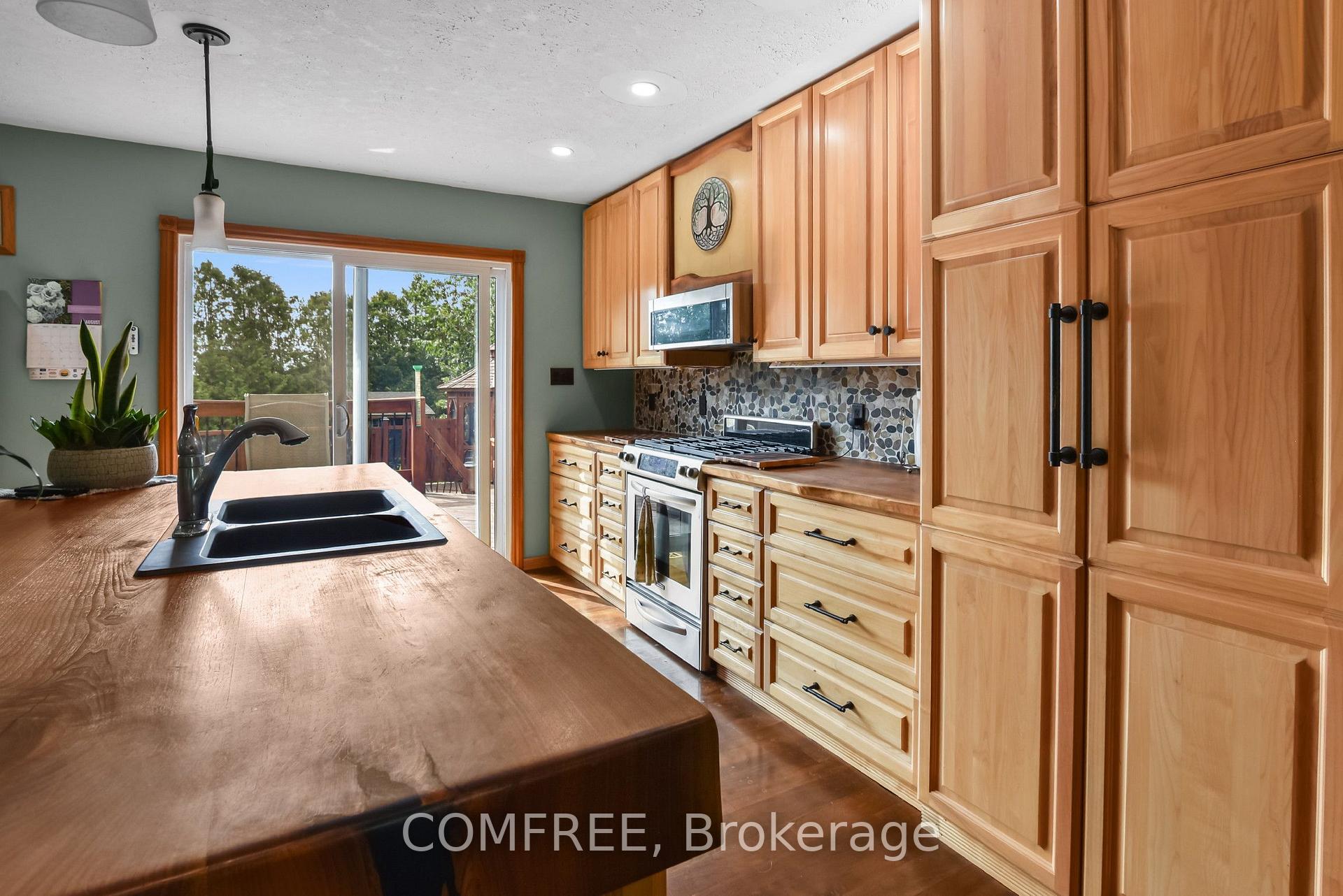 Photo 10 of 9104 Mc Dowell Line, Chatham-Kent, Harwich — HOMEH
